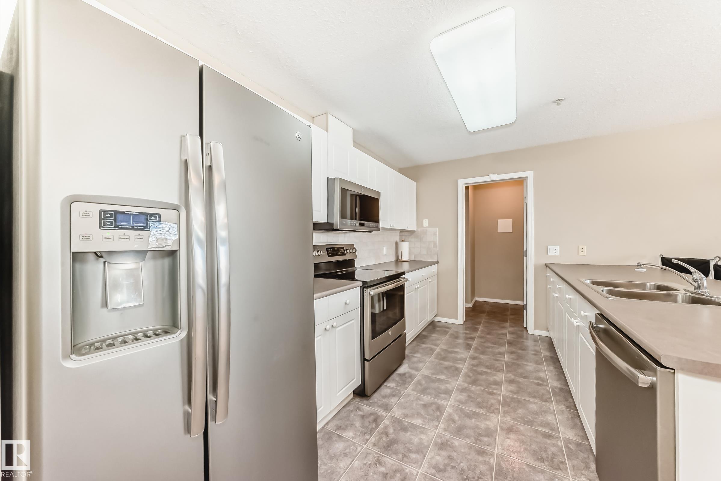 Photo 8 at 218 - 592 Hooke Road NW, Canon Ridge, Edmonton