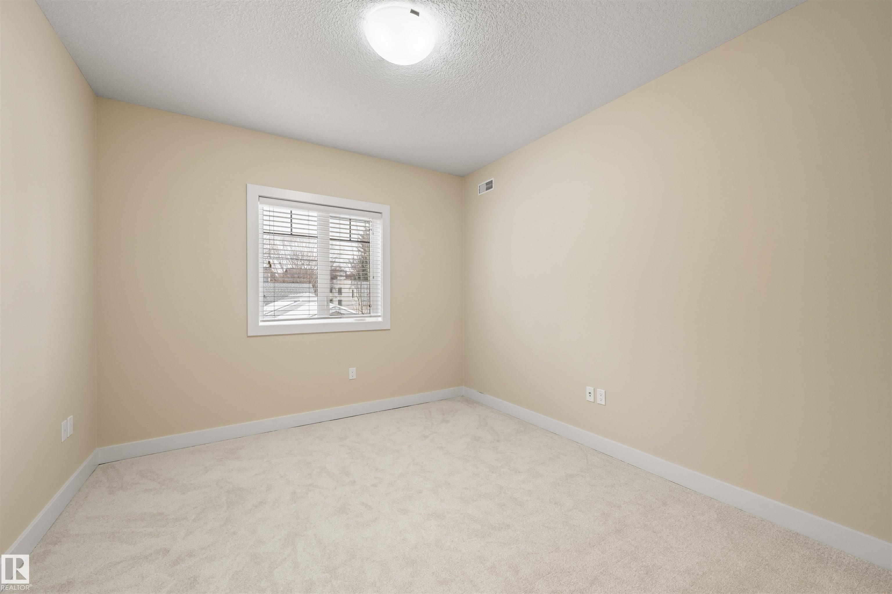 Photo 22 at 29 - 11518 76 Avenue NW, Belgravia, Edmonton
