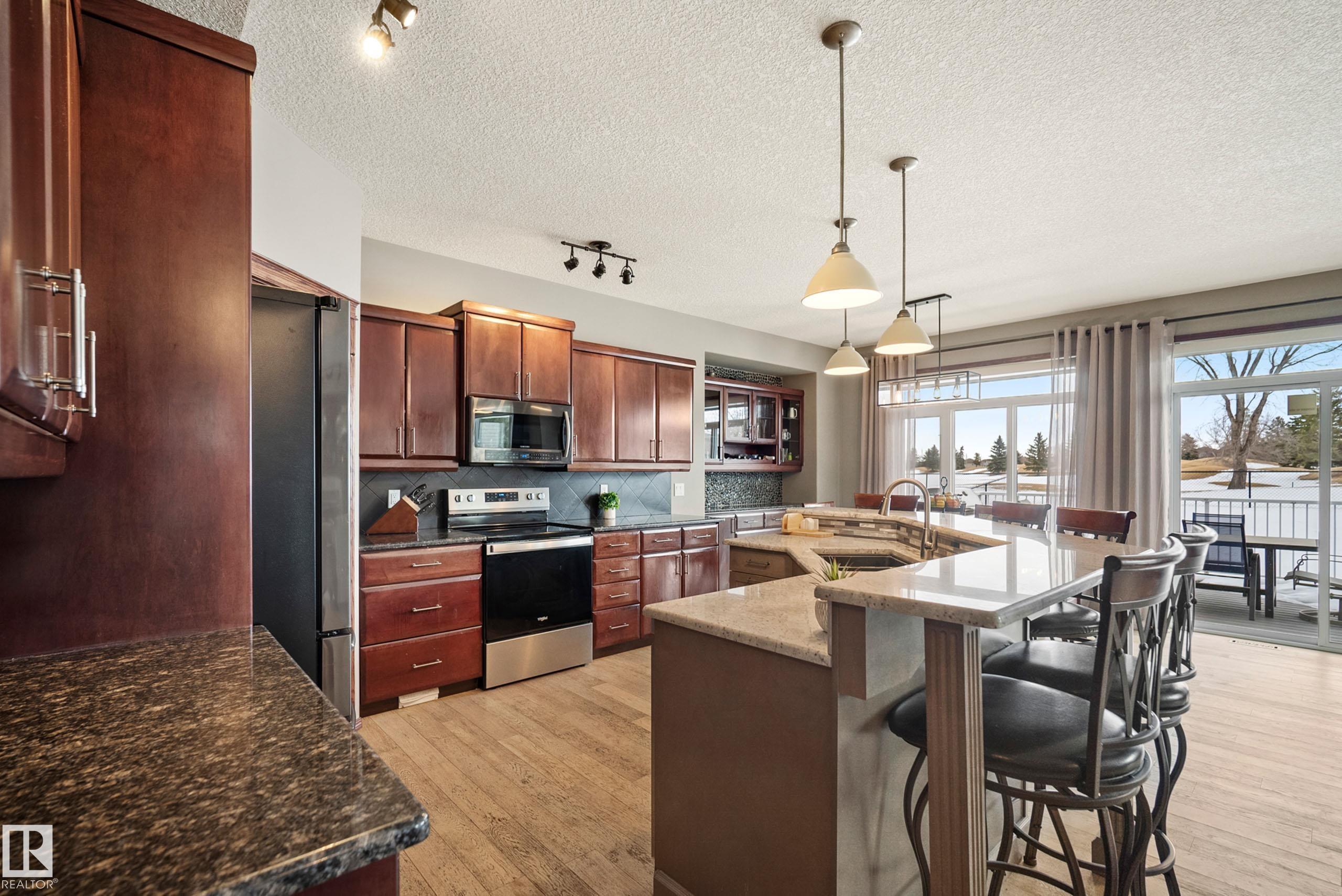 Photo 12 at 19 Rosemount Boulevard, Coloniale Estates, Beaumont