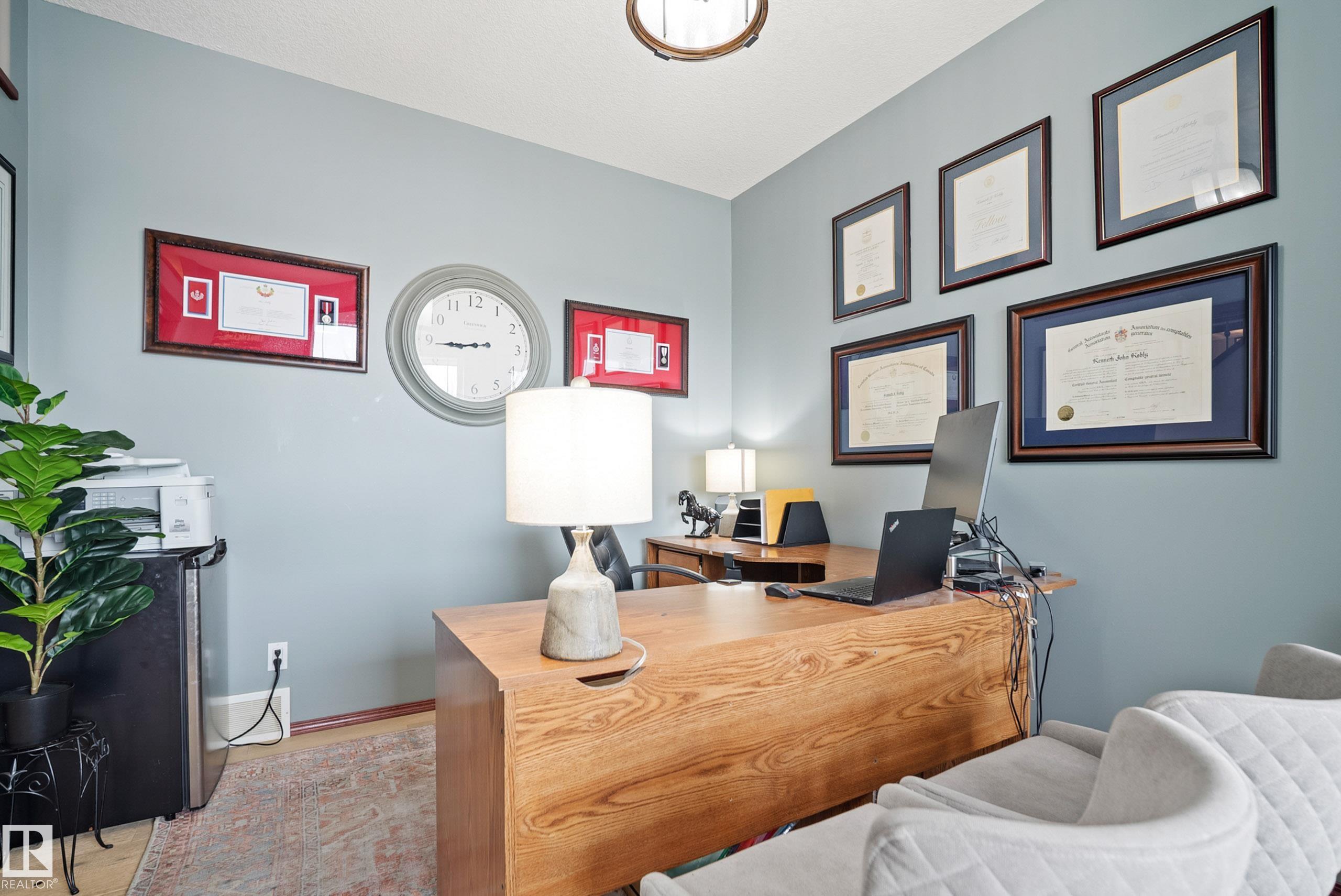 Photo 6 at 19 Rosemount Boulevard, Coloniale Estates, Beaumont