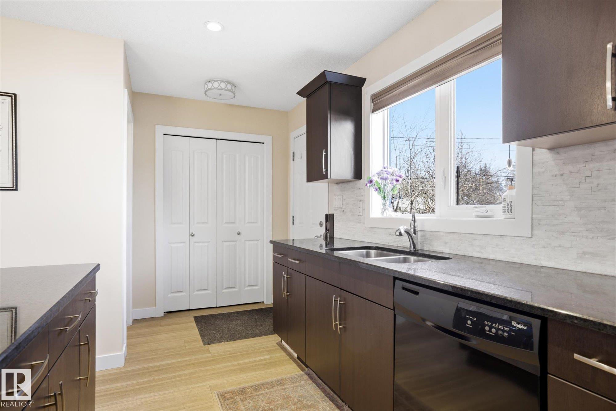 Photo 12 at 11612 126 Street NW, Inglewood, Edmonton