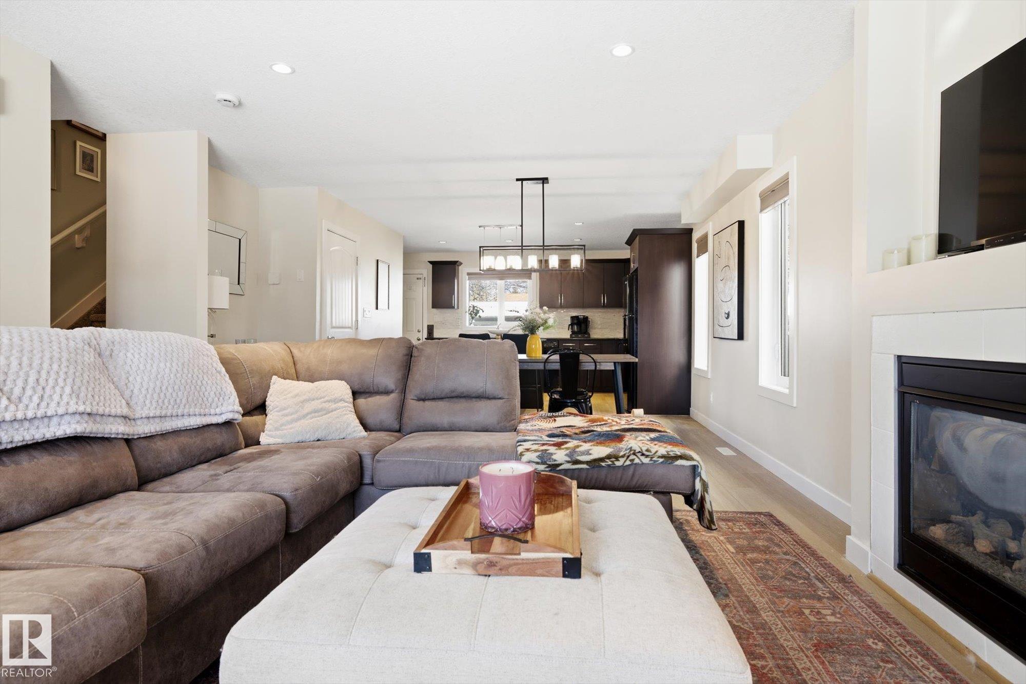 Photo 7 at 11612 126 Street NW, Inglewood, Edmonton