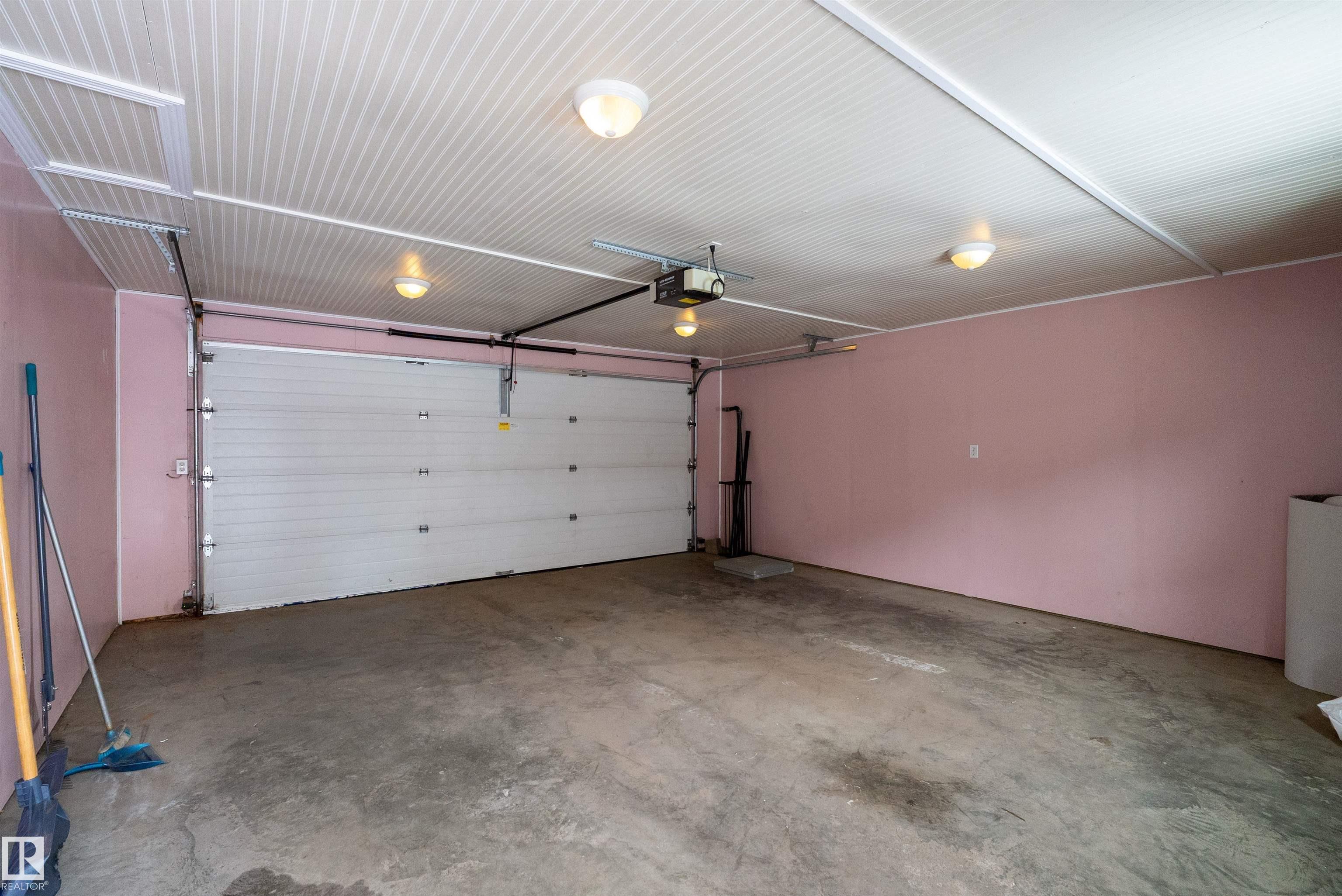 Photo 48 at 11724 122 Street NW, Inglewood, Edmonton