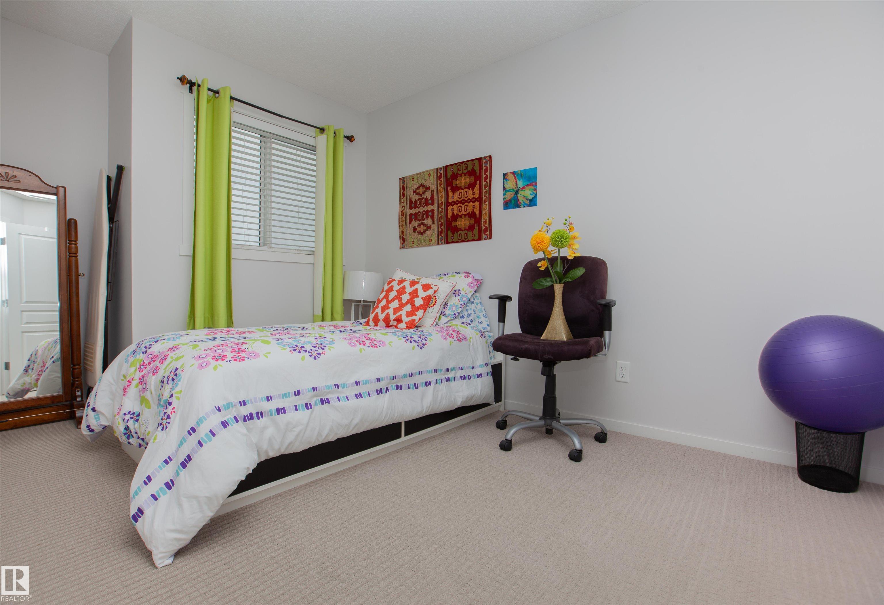 Photo 32 at 2902 Maple Way NW, Maple Crest, Edmonton