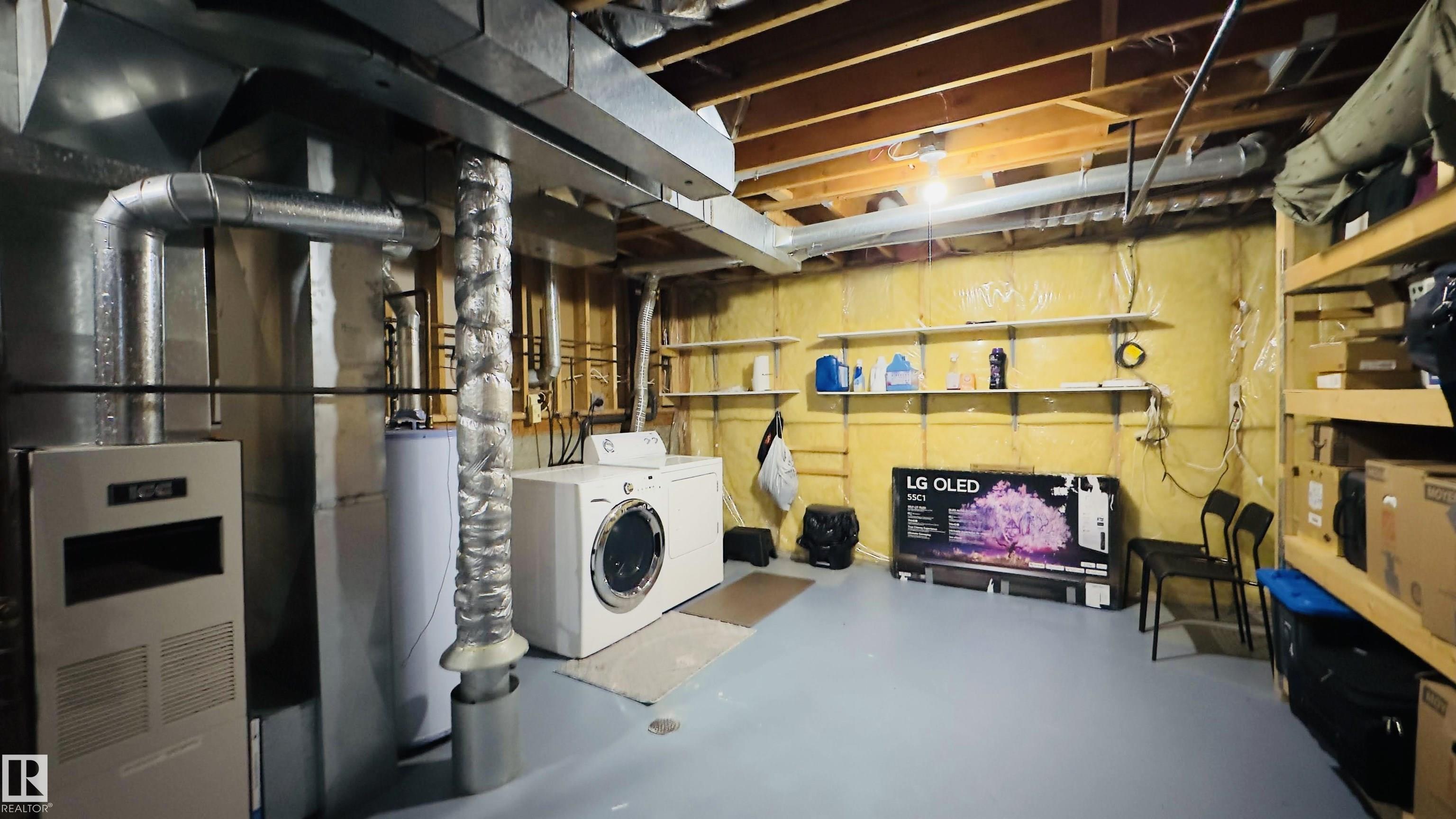 Photo 39 at 4513 10 Avenue NW, Crawford Plains, Edmonton