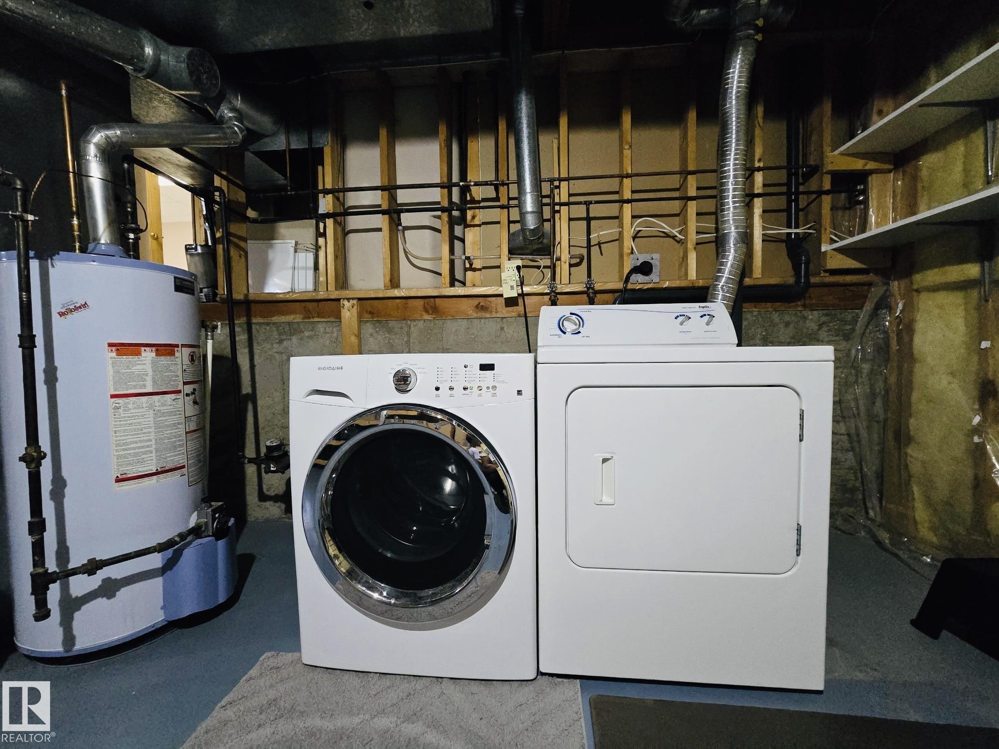 Photo 40 at 4513 10 Avenue NW, Crawford Plains, Edmonton