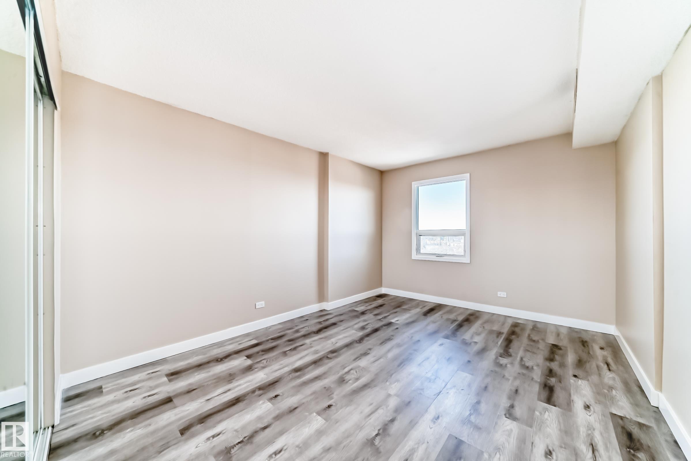 Photo 23 at 1207 - 10140 120 Street NW, Wîhkwêntôwin, Edmonton