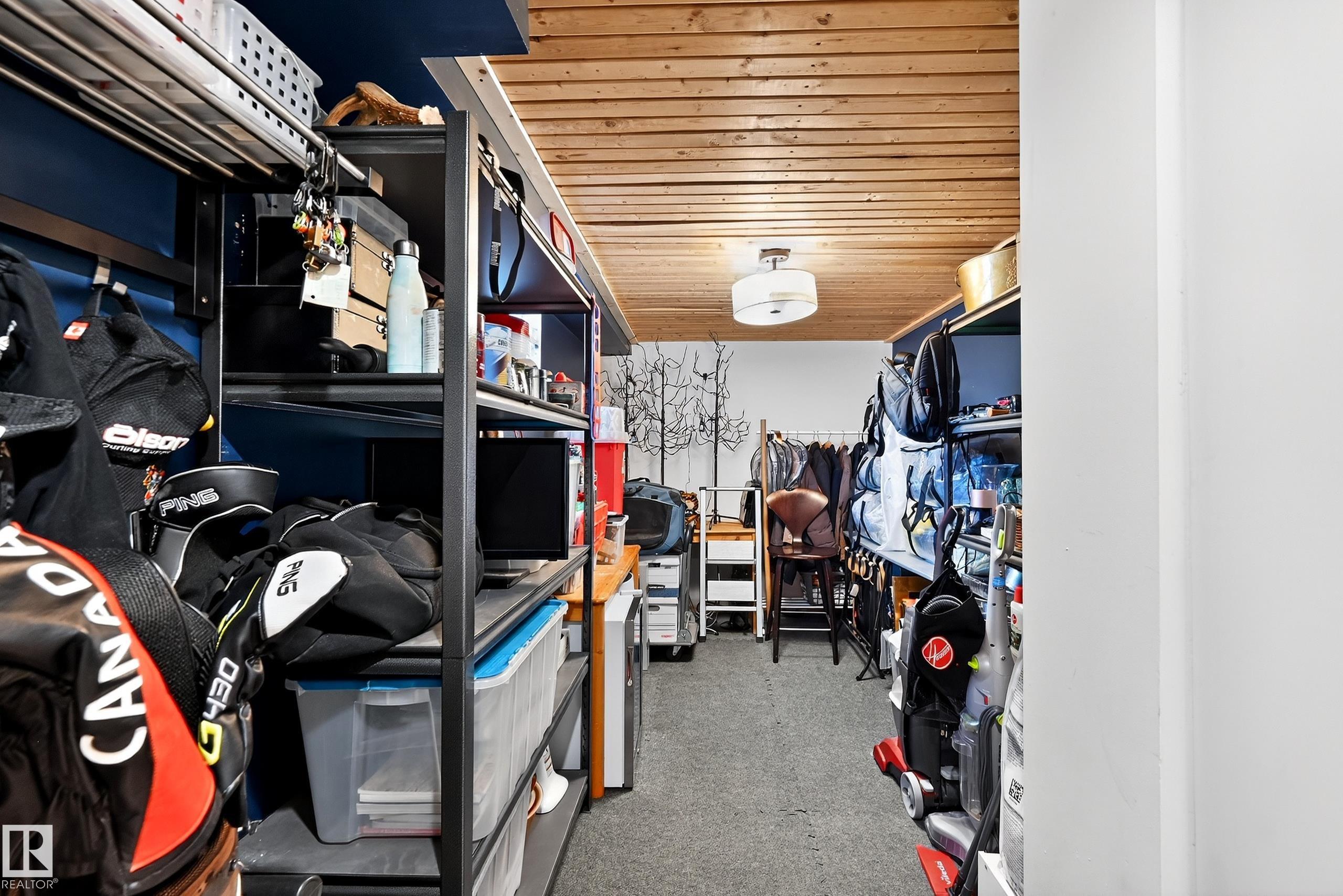 https://zimg.paragon.ice.com/ParagonImages/Property/PM/RAE/225389864/50/0/0/6a0973cc18f0e14dfaa4886dcd25b58f/1/504ef9455d792c0956ba9ae0211bb2f3/225389864-C6D1C5EF-896E-41B4-BF41-A700DF5A091B.JPG