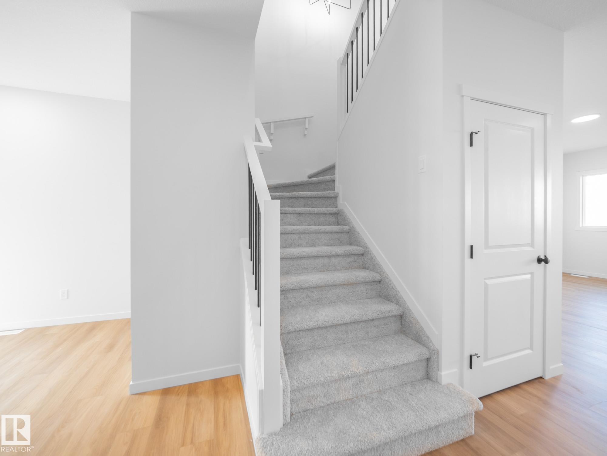 Photo 23 at 19422 22a Avenue NW, River's Edge, Edmonton