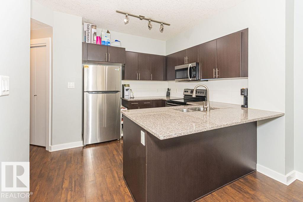 1404 - 10152 104 Street NW, Downtown, Edmonton