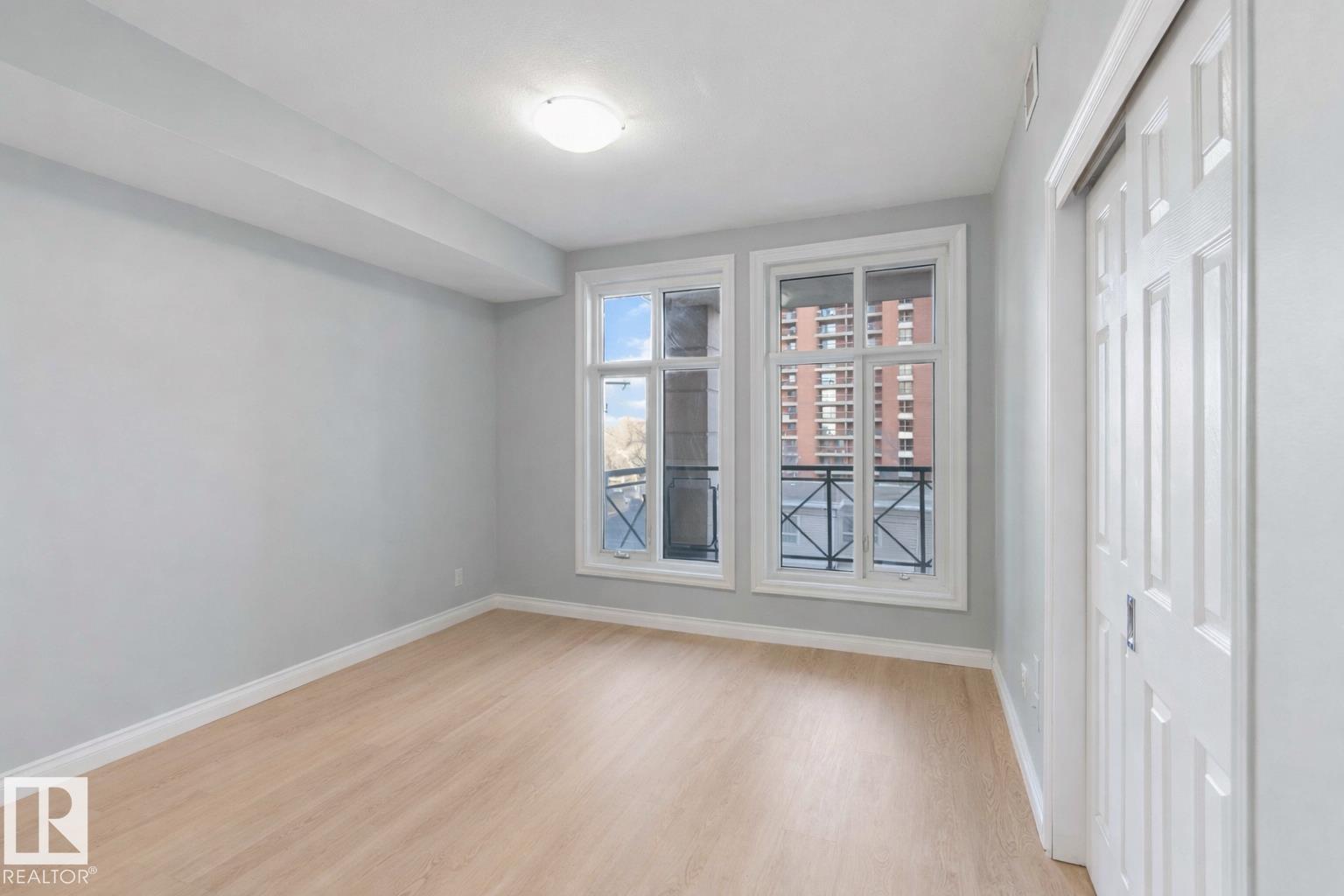 Photo 13 at 402 - 9020 Jasper Avenue NW, Boyle Street, Edmonton