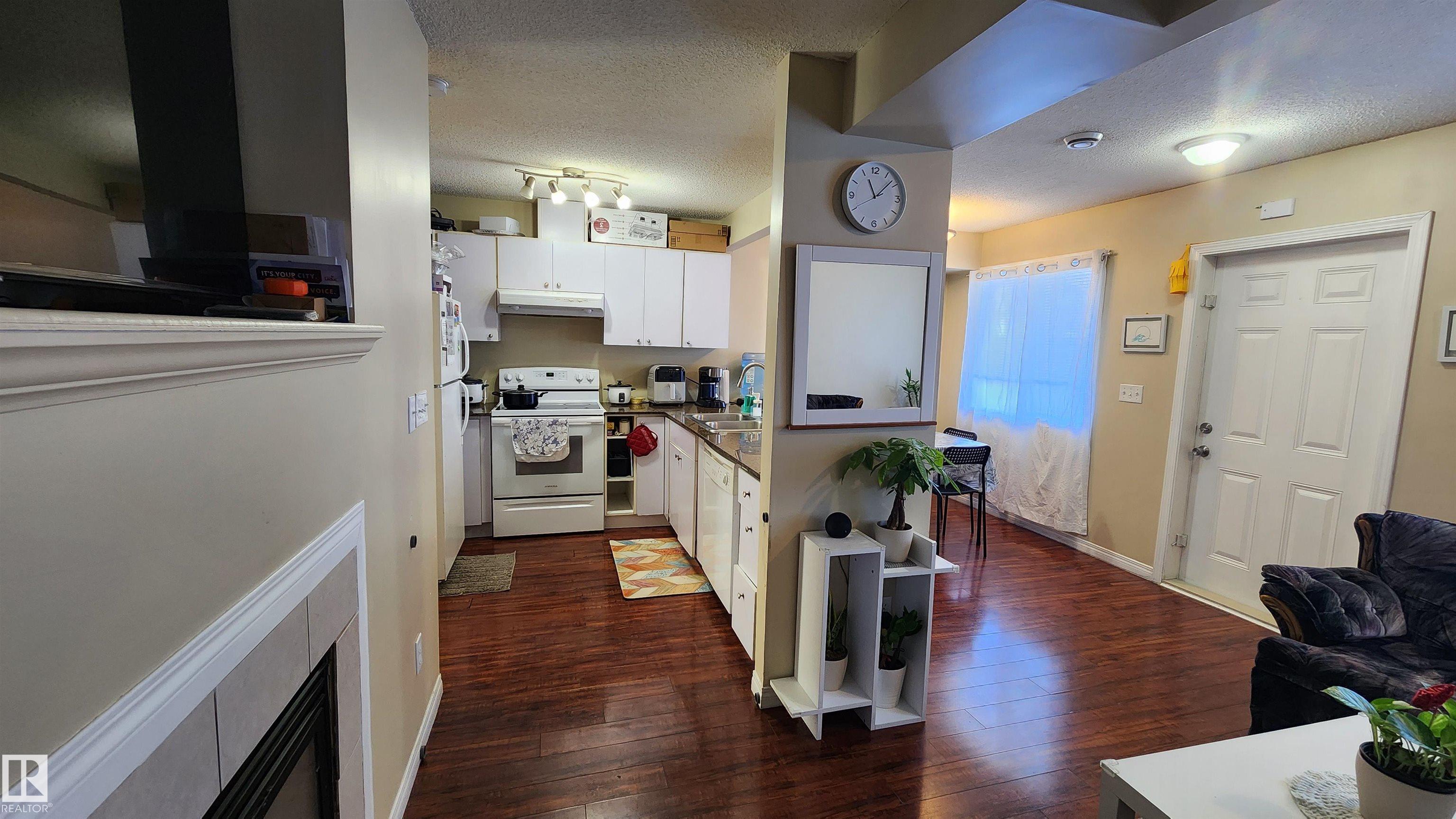 Photo 37 at 108 - 166 Bridgeport Boulevard, Bridgeport, Leduc