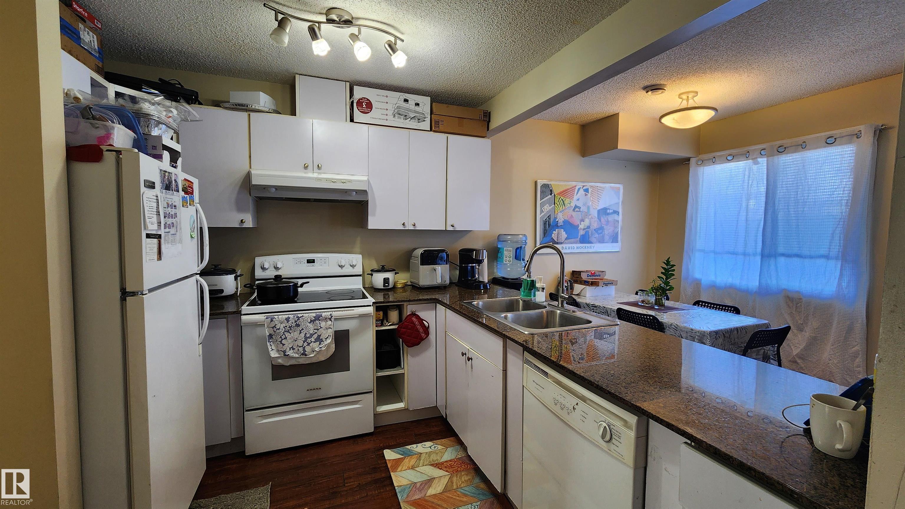 Photo 38 at 108 - 166 Bridgeport Boulevard, Bridgeport, Leduc