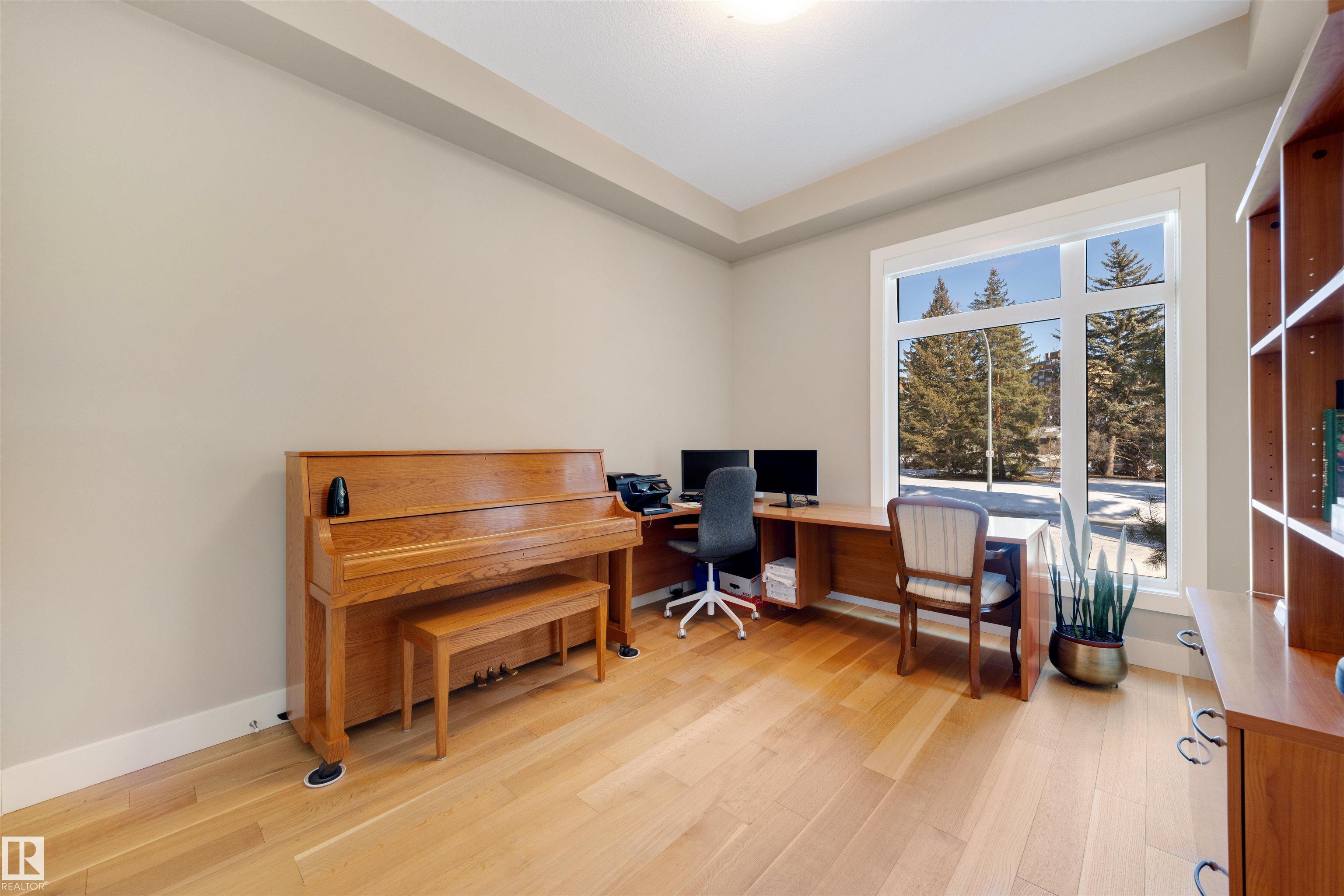 Photo 20 at 8408 118 Street NW, Windsor Park, Edmonton