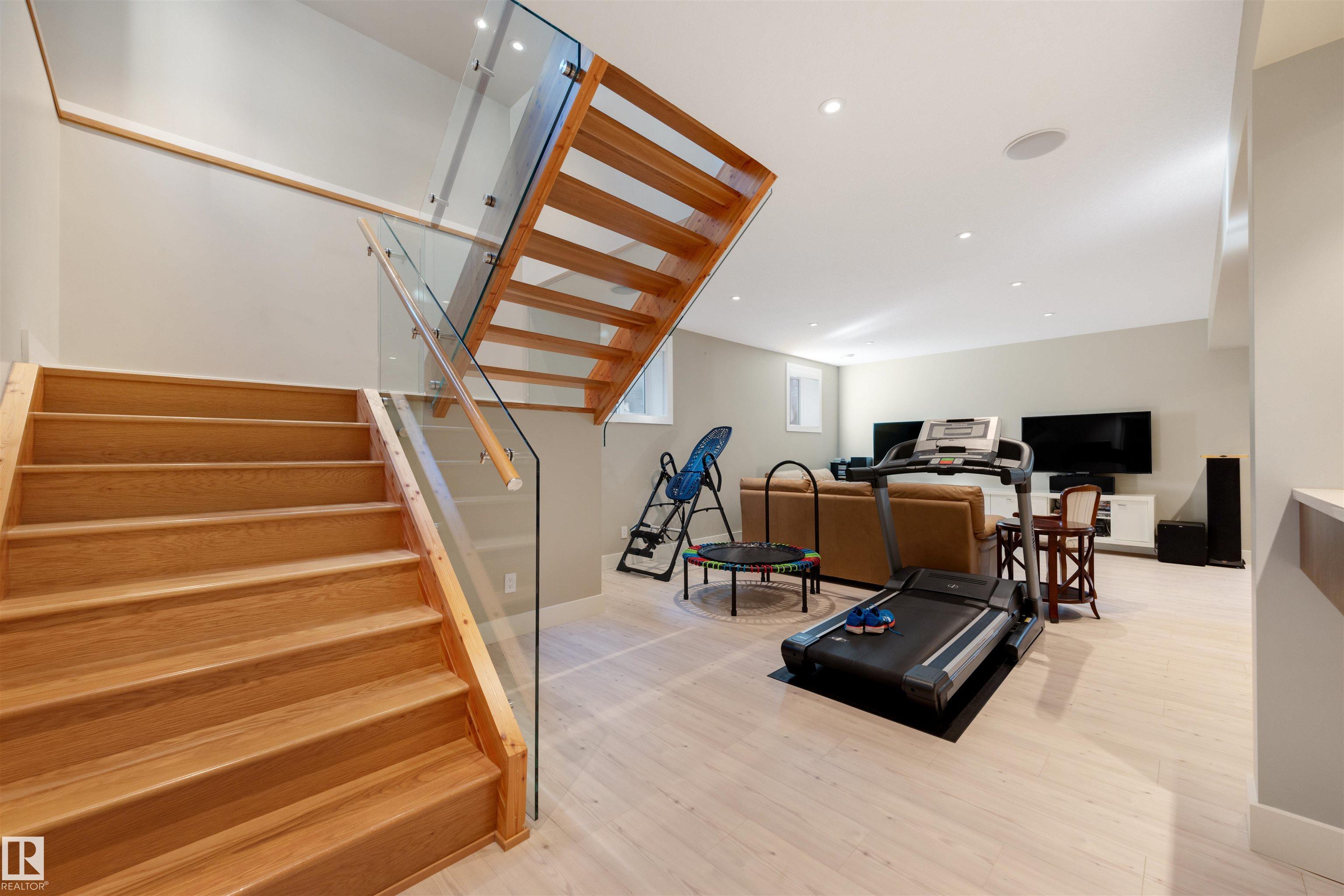 Photo 22 at 8408 118 Street NW, Windsor Park, Edmonton