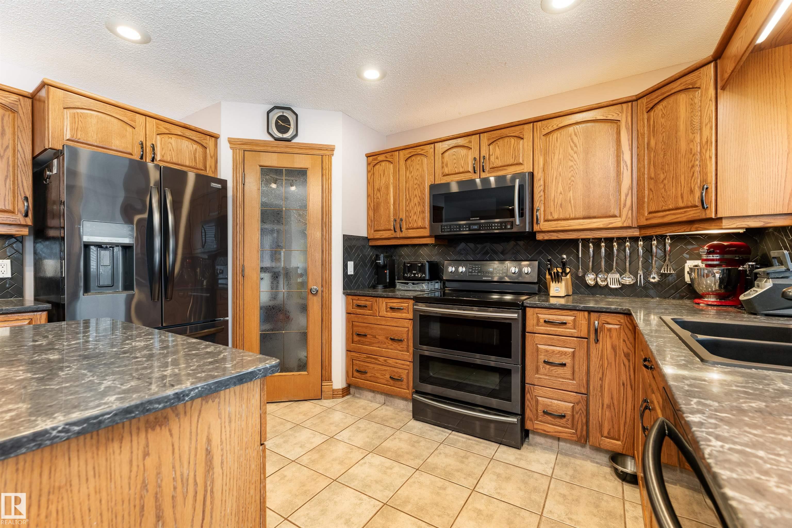Photo 9 at 133 - 52555 Rge Road 223, Lark Hill Farms, Rural Strathcona County