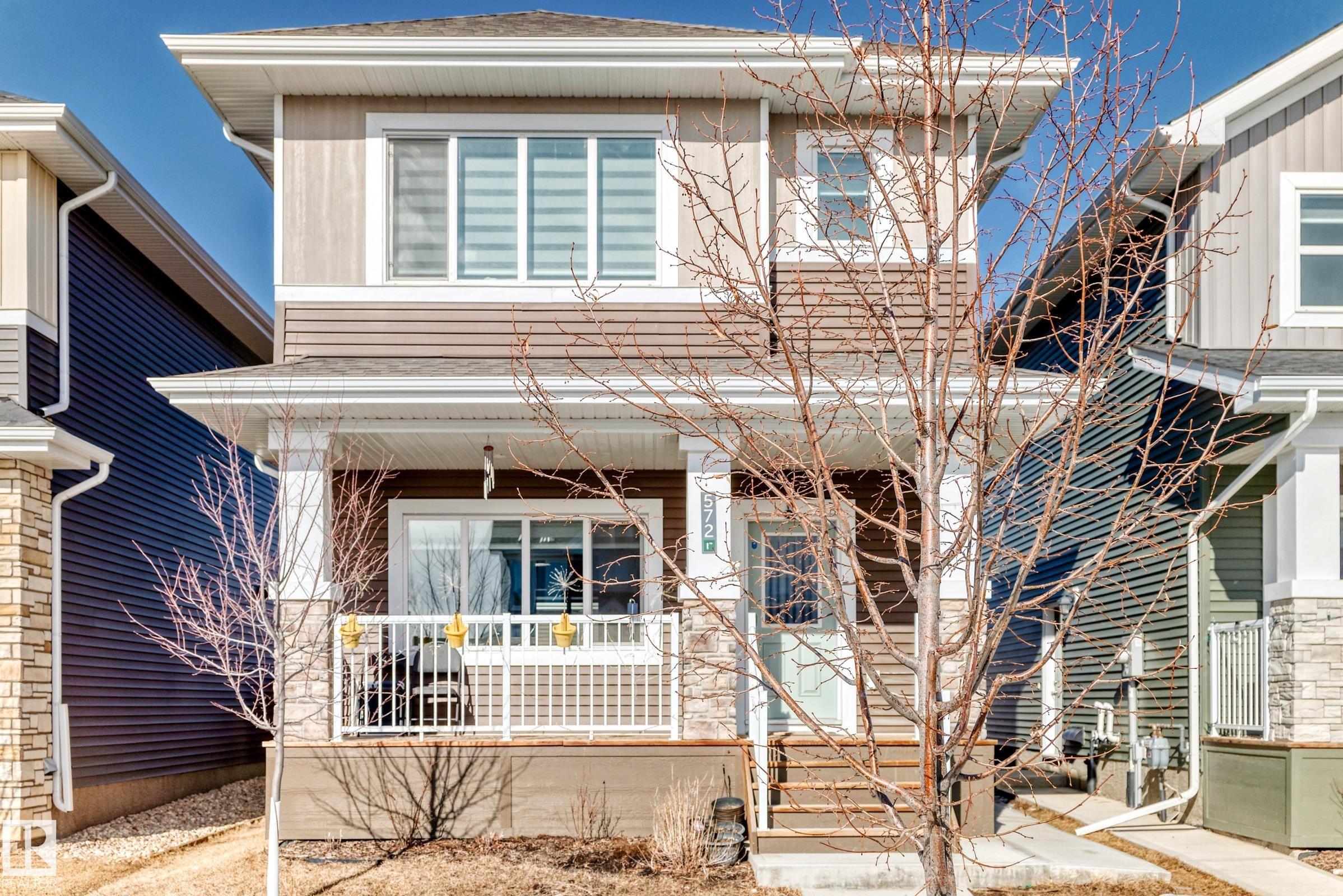 Photo 2 at 572 Glenridding Ravine Drive SW, Glenridding Ravine, Edmonton