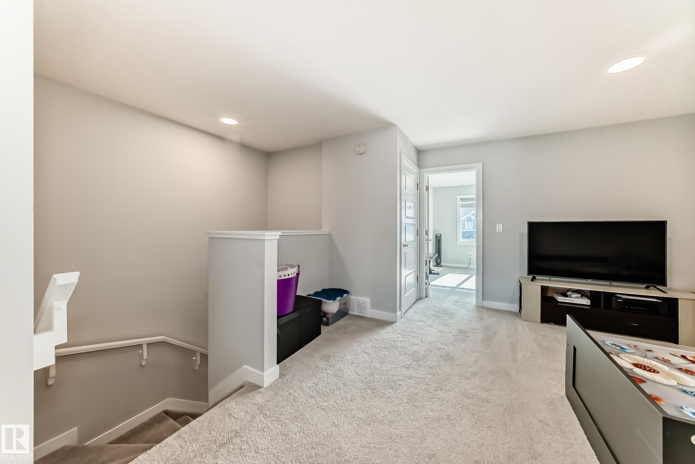 Photo 39 at 572 Glenridding Ravine Drive SW, Glenridding Ravine, Edmonton