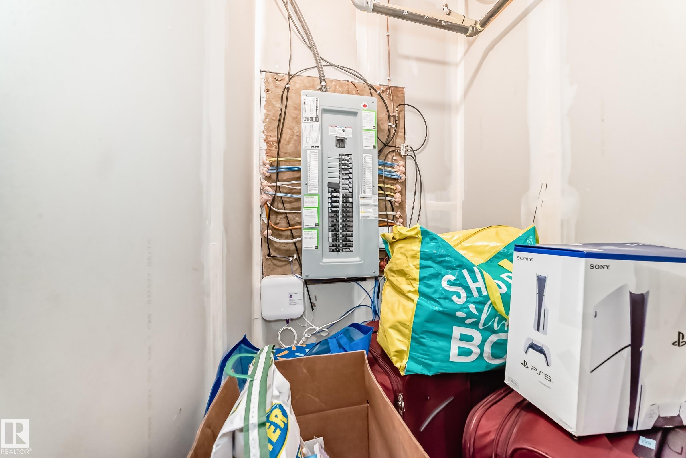 Photo 51 at 572 Glenridding Ravine Drive SW, Glenridding Ravine, Edmonton