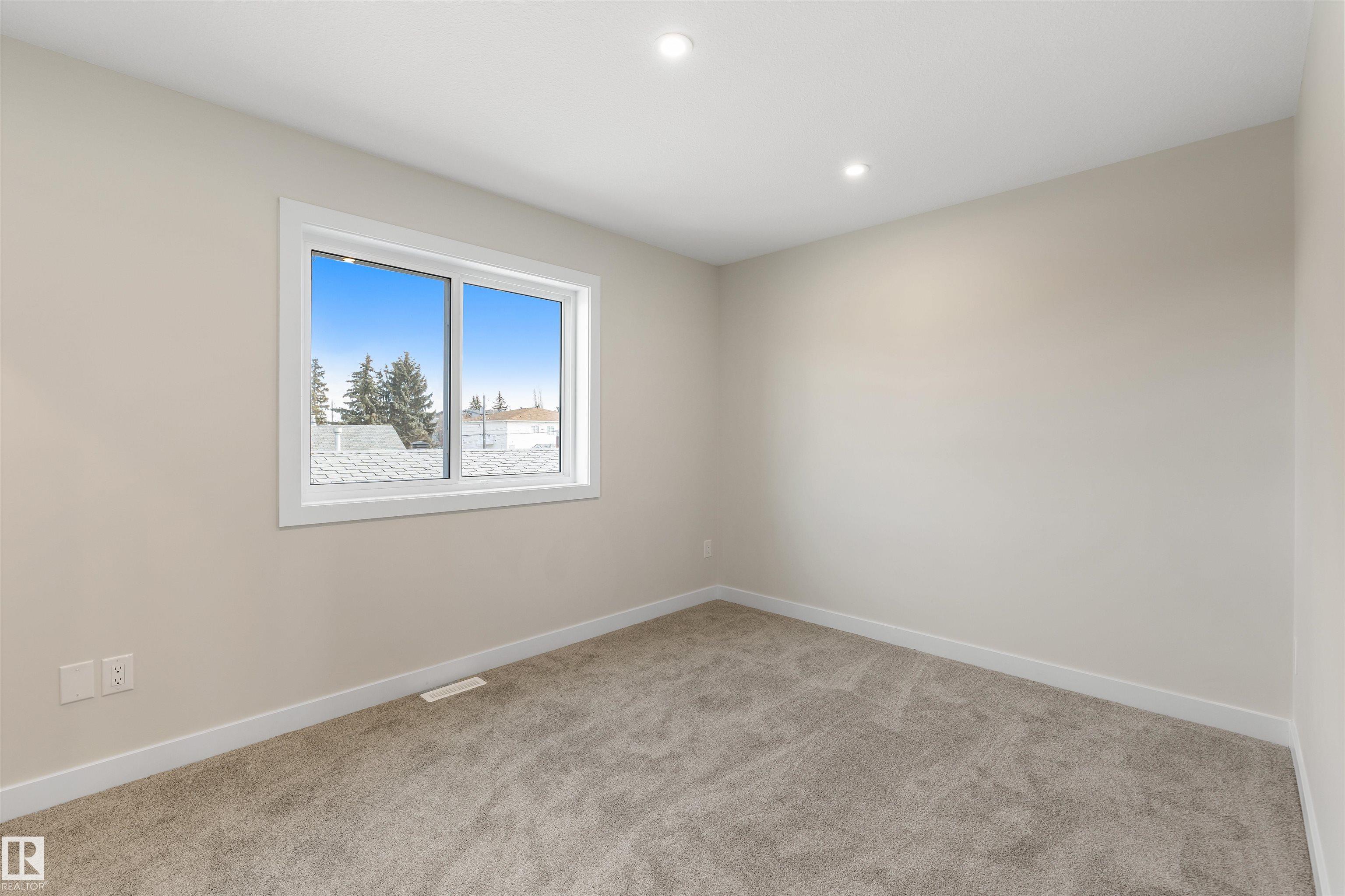 Photo 16 at 10011 162 Street NW, Glenwood, Edmonton
