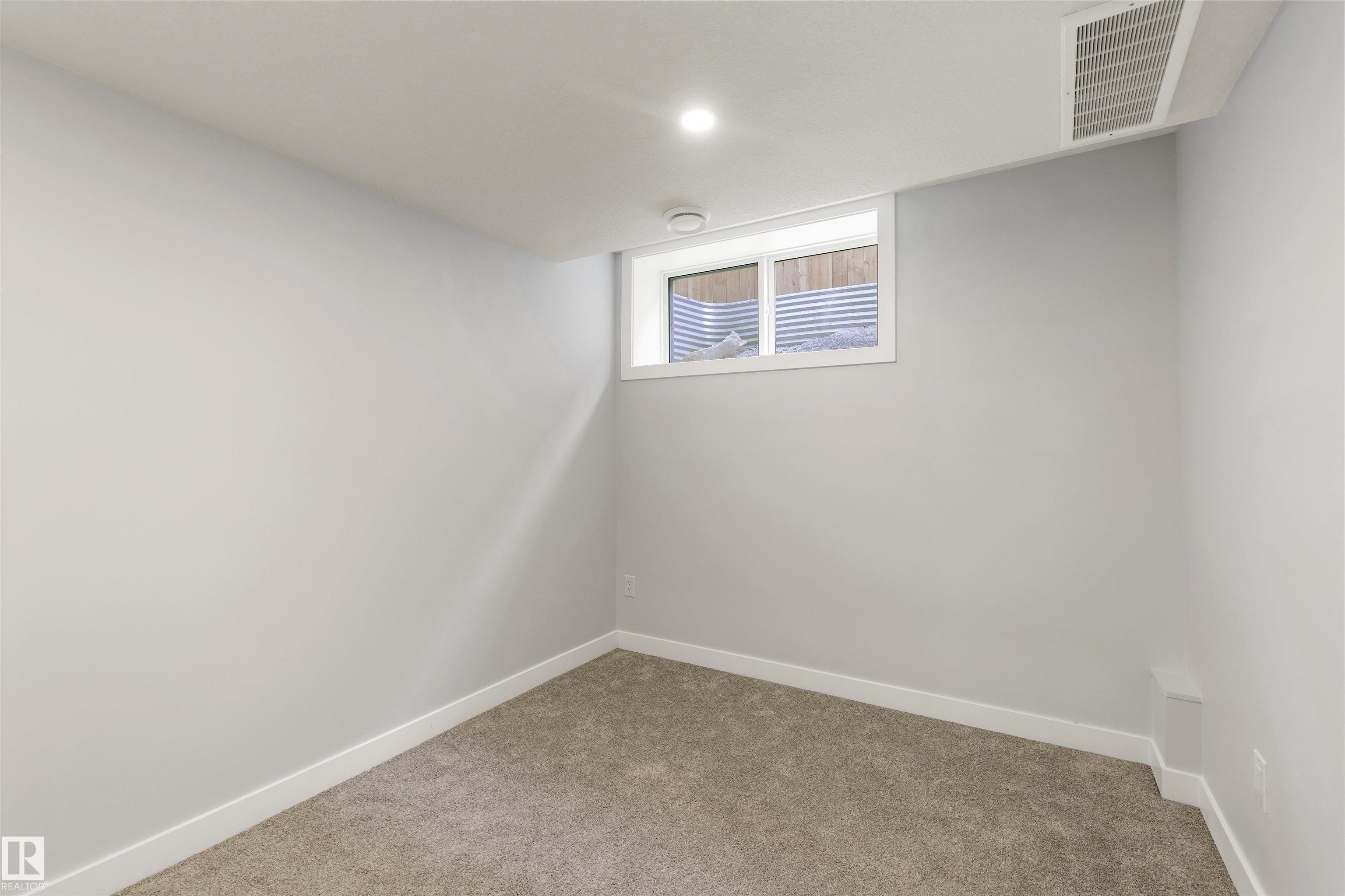 Photo 28 at 10011 162 Street NW, Glenwood, Edmonton