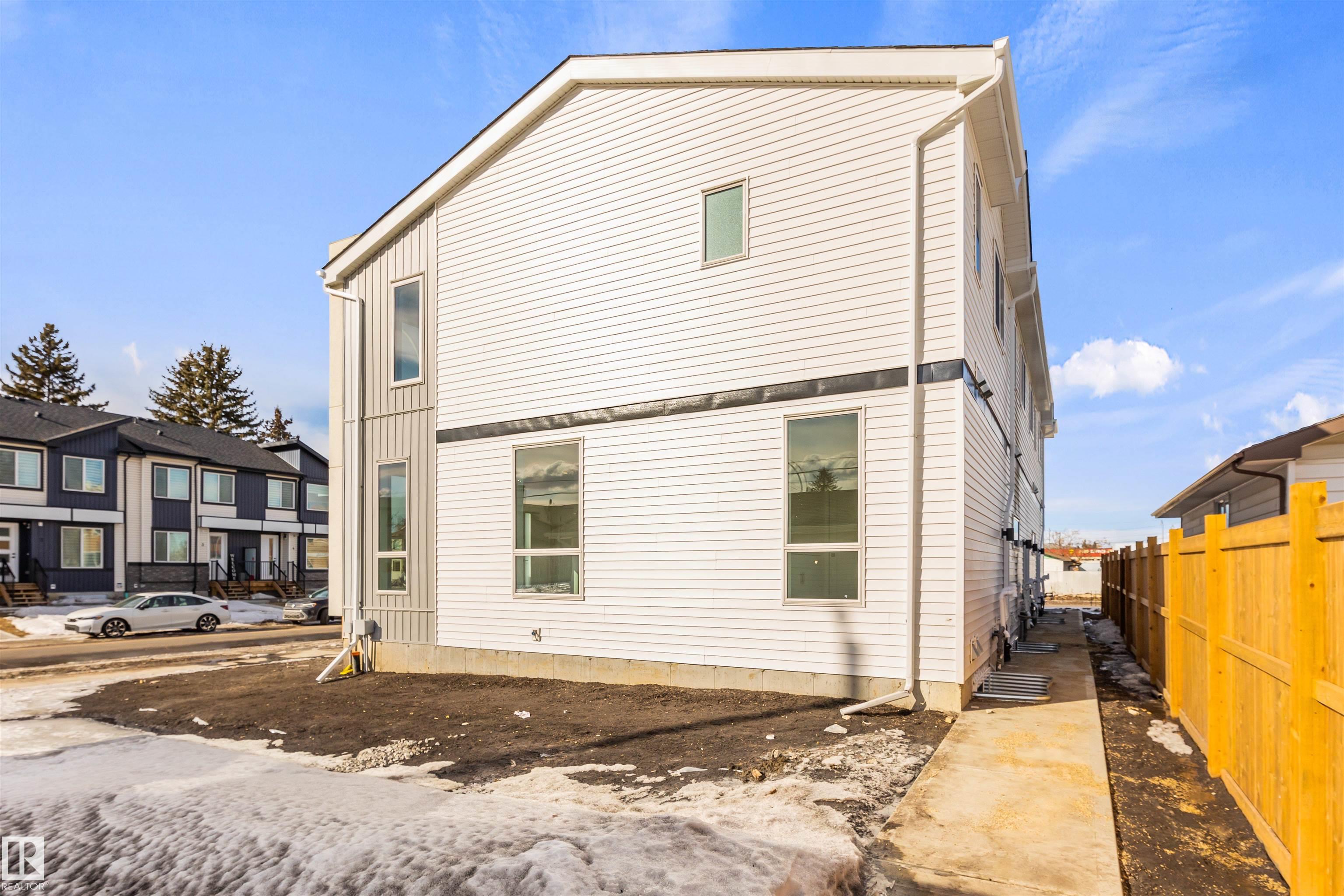 Photo 32 at 10011 162 Street NW, Glenwood, Edmonton