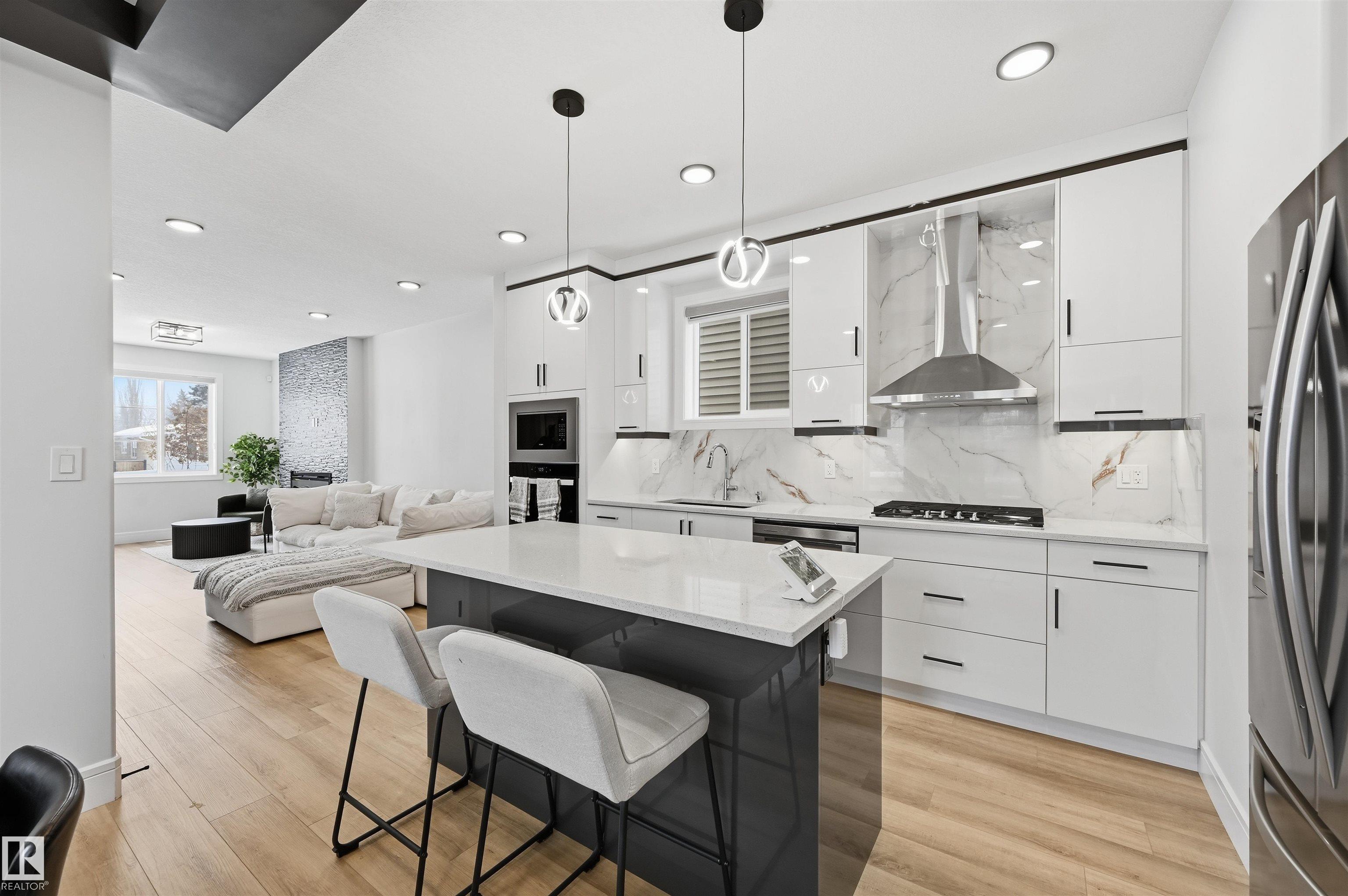 Photo 12 at 10907 151 Street NW, High Park, Edmonton