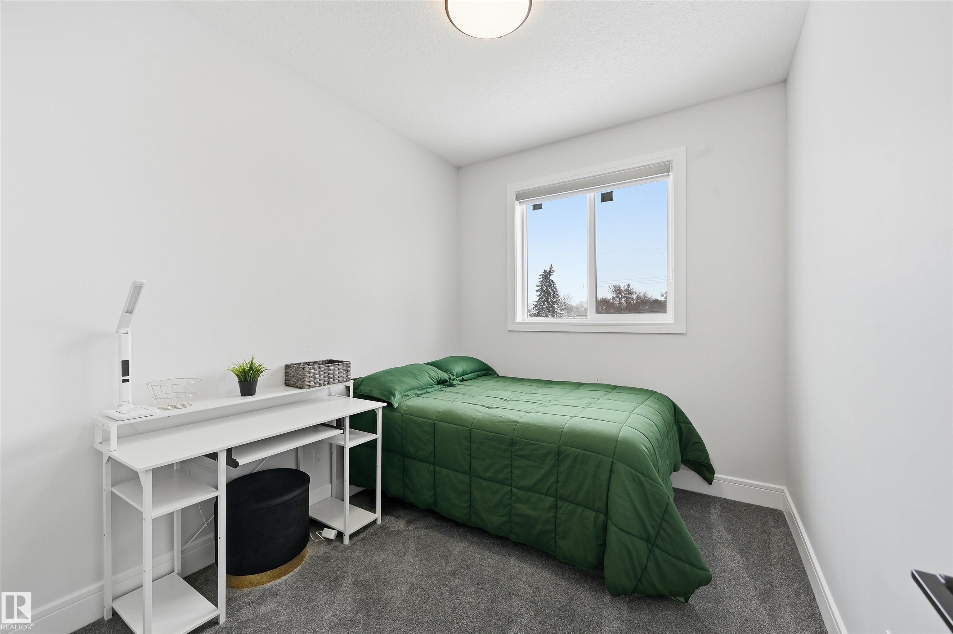 Photo 32 at 10907 151 Street NW, High Park, Edmonton