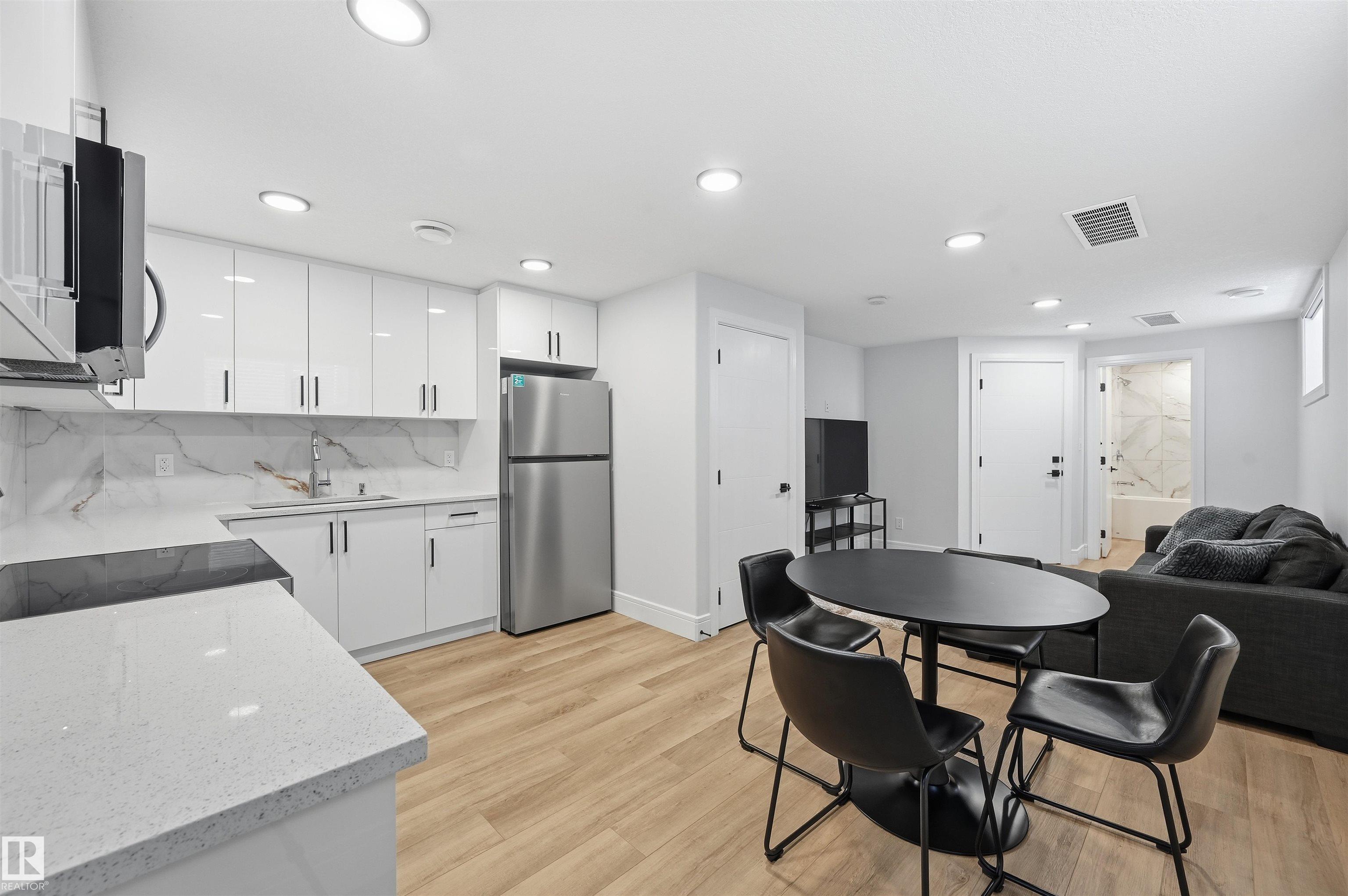 Photo 44 at 10907 151 Street NW, High Park, Edmonton