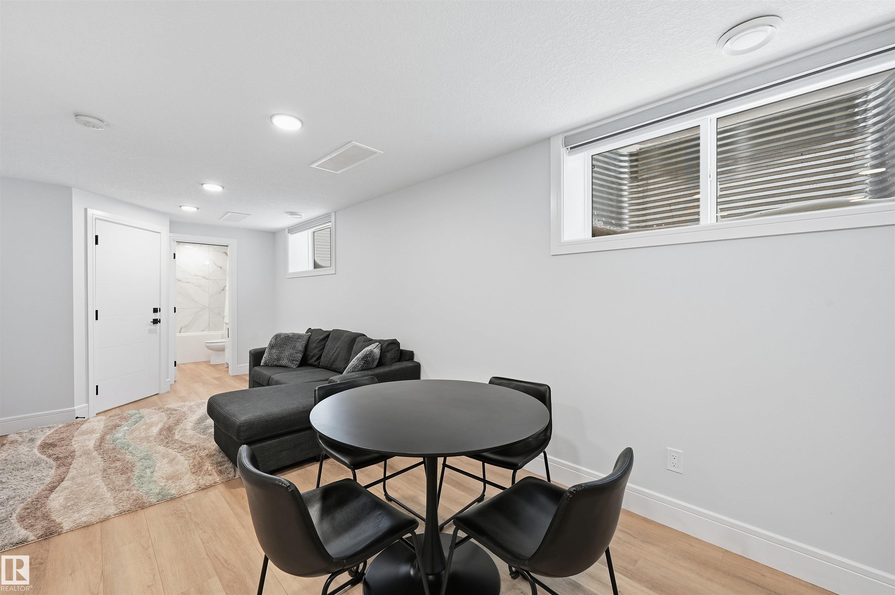 Photo 45 at 10907 151 Street NW, High Park, Edmonton