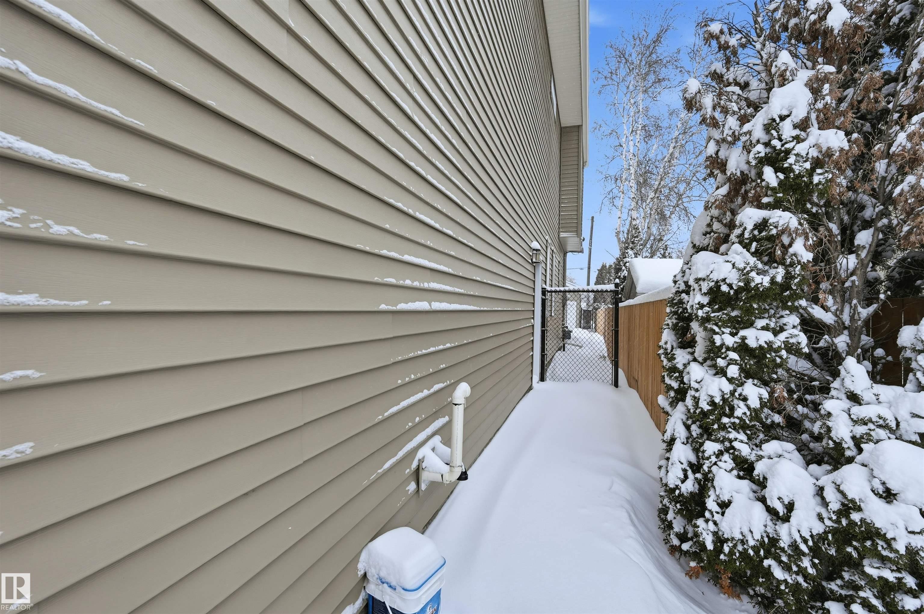 Photo 52 at 10907 151 Street NW, High Park, Edmonton