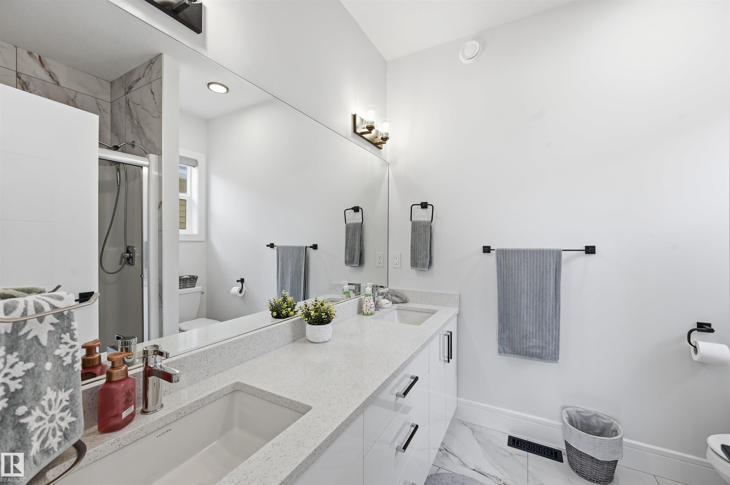 Photo 28 at 10909 151 Street NW, High Park, Edmonton