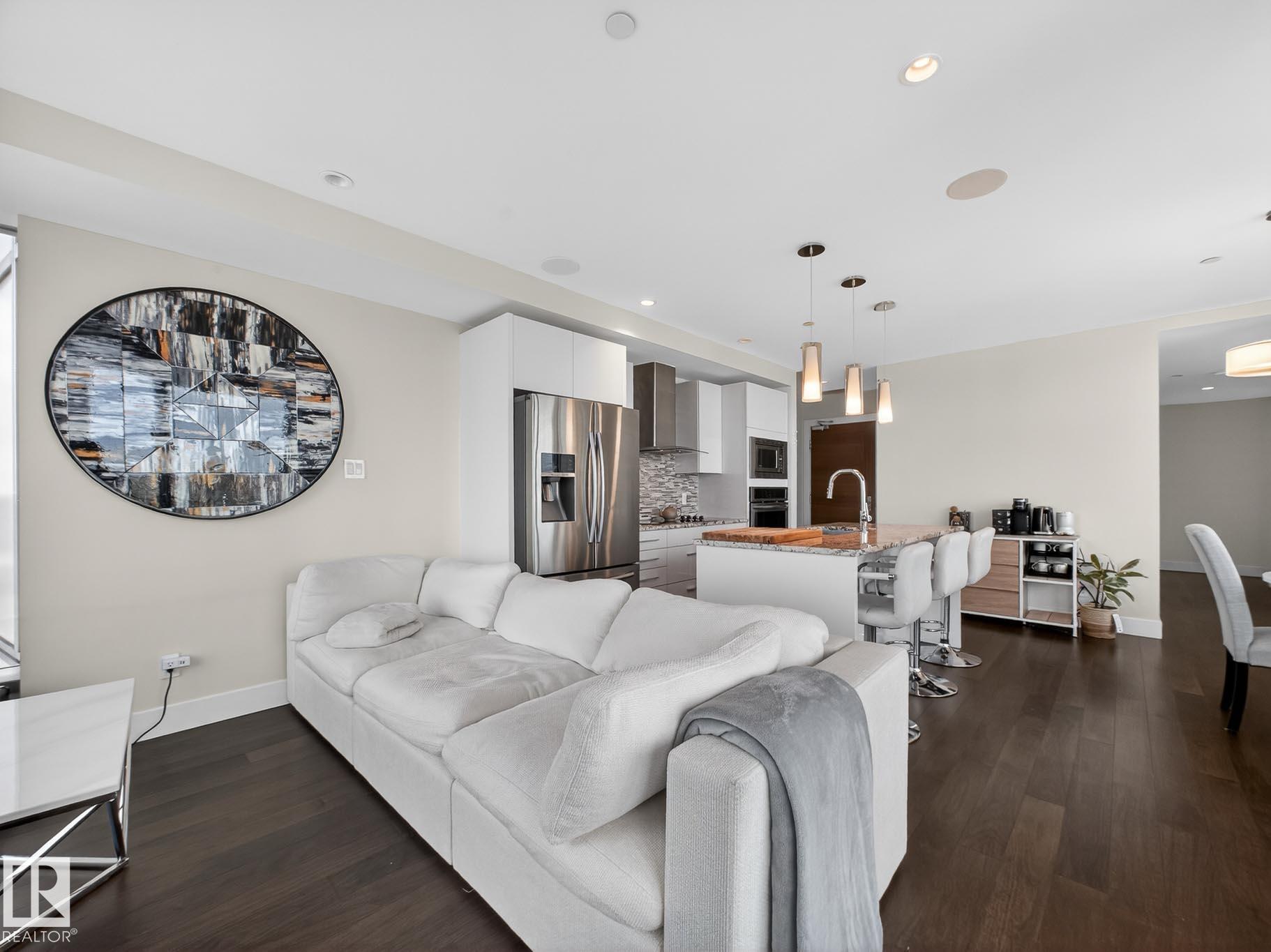 Photo 25 at 1401 - 11969 Jasper Avenue NW, Wîhkwêntôwin, Edmonton