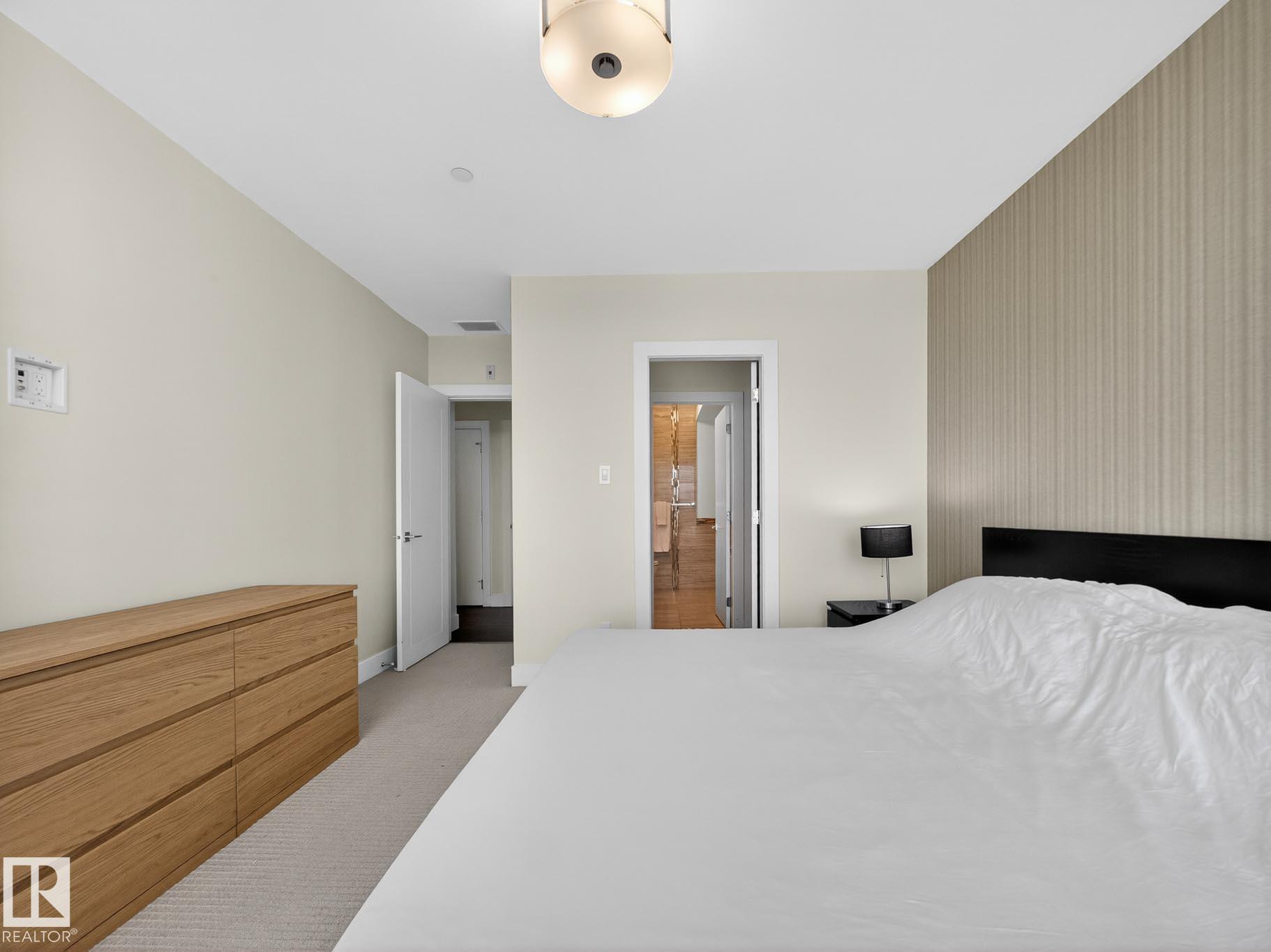 Photo 35 at 1401 - 11969 Jasper Avenue NW, Wîhkwêntôwin, Edmonton