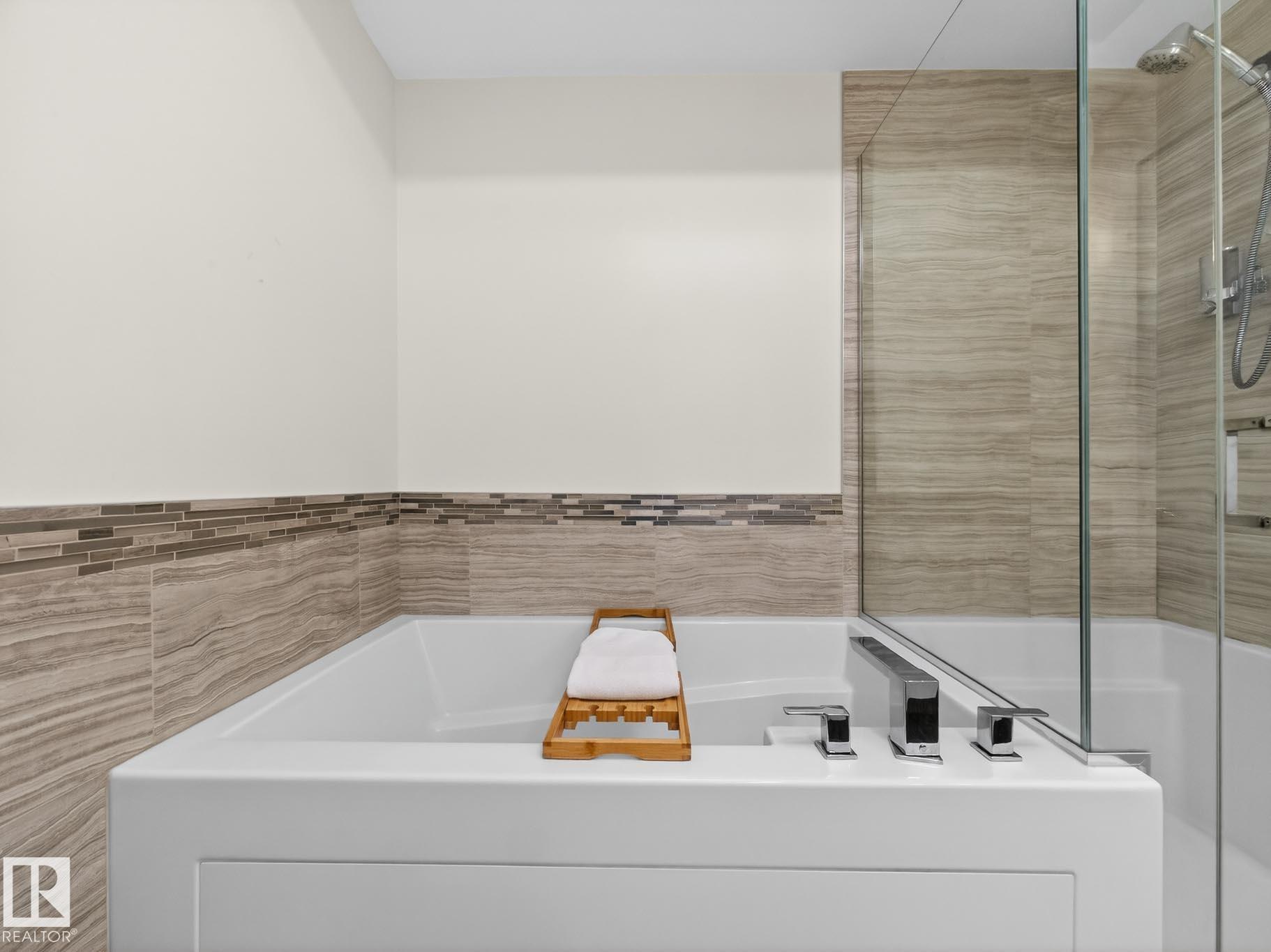 Photo 45 at 1401 - 11969 Jasper Avenue NW, Wîhkwêntôwin, Edmonton