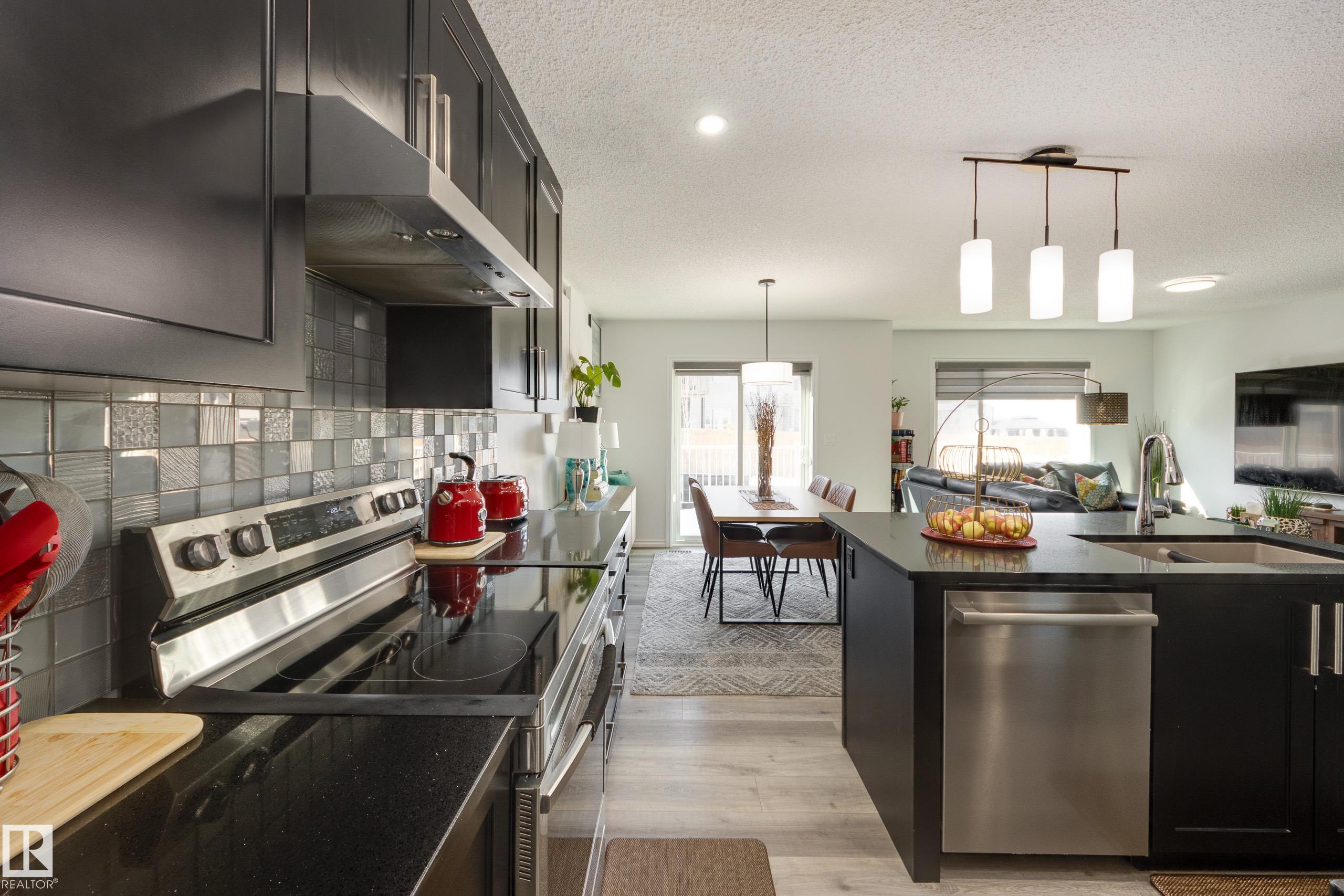 5112 Lark Crescent NW, Kinglet Gardens, Edmonton