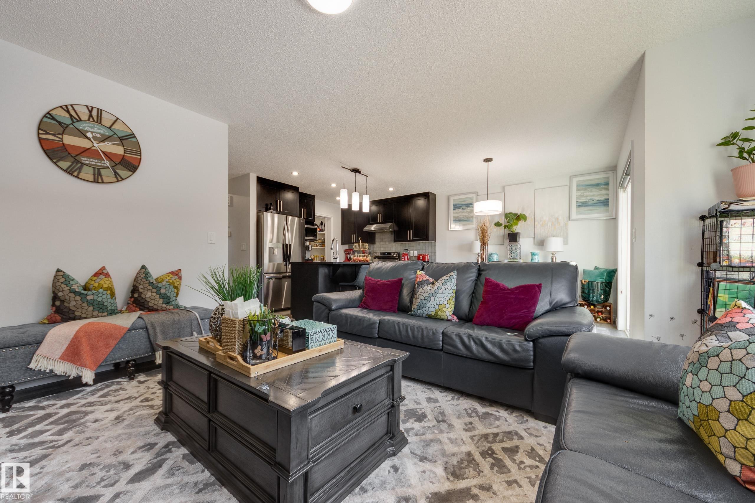 Photo 8 at 5112 Lark Crescent NW, Kinglet Gardens, Edmonton