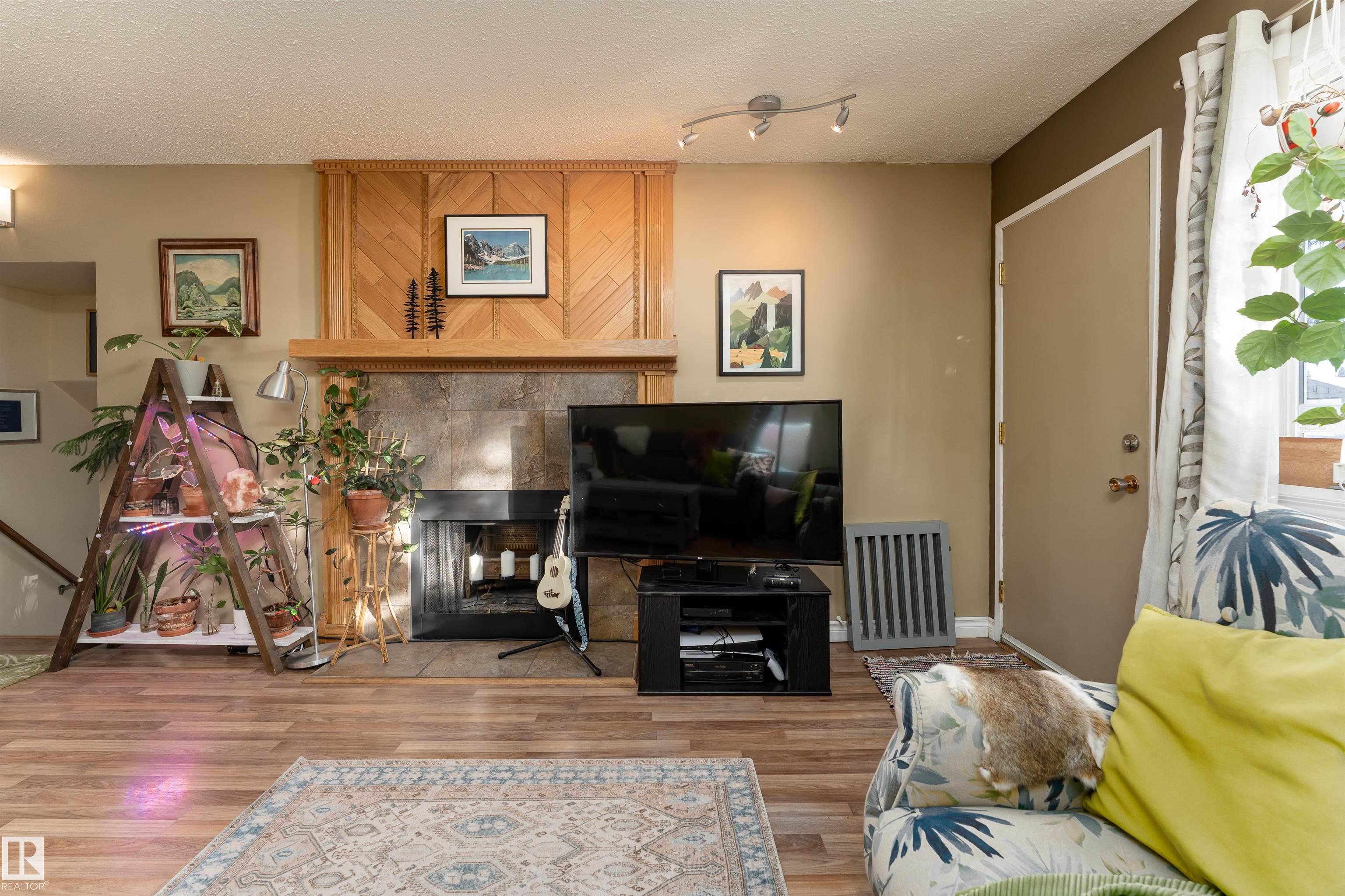 Photo 3 at 1229 62 Street NW, Sakaw, Edmonton