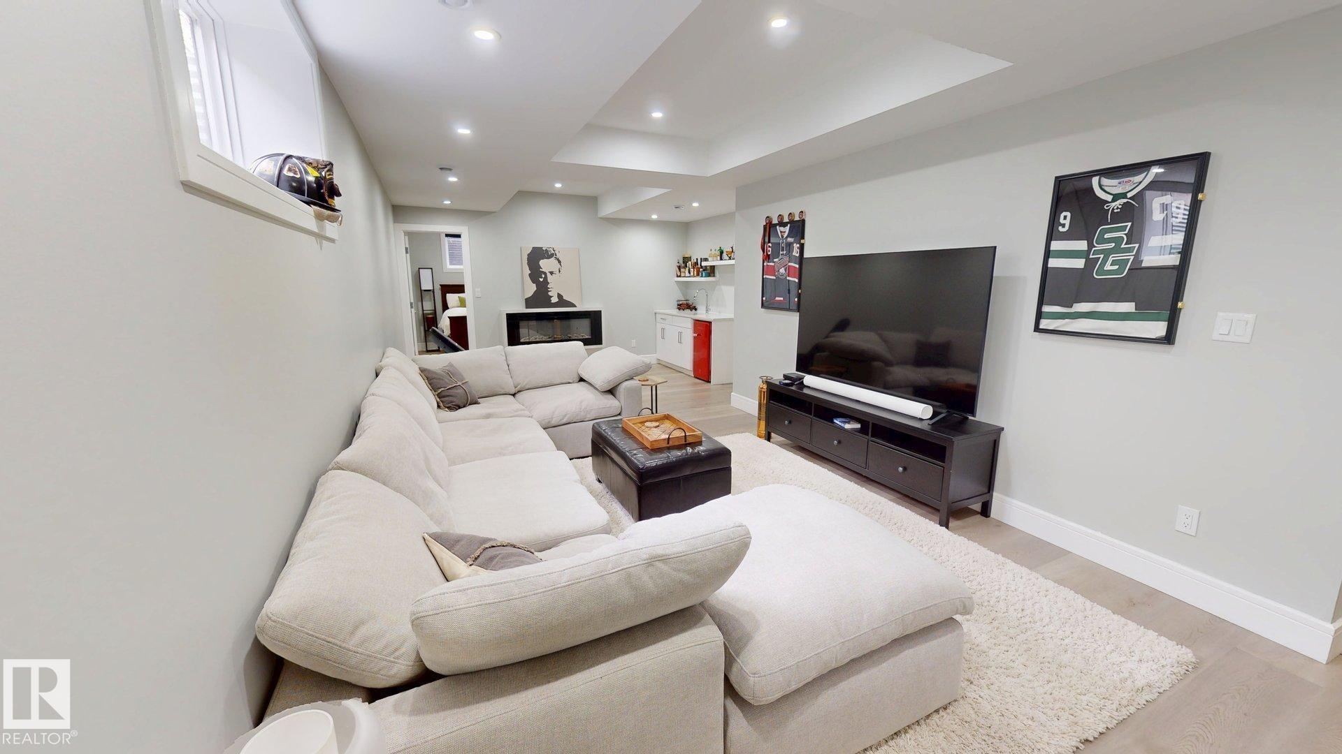 Photo 22 at 10615 136 Street NW, Glenora, Edmonton