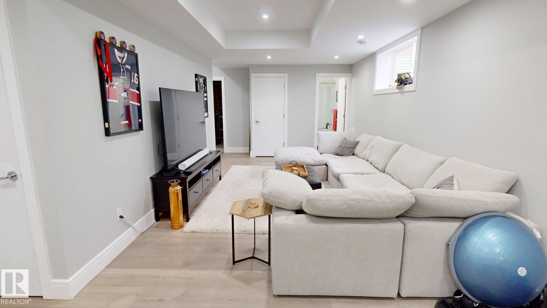 Photo 24 at 10615 136 Street NW, Glenora, Edmonton