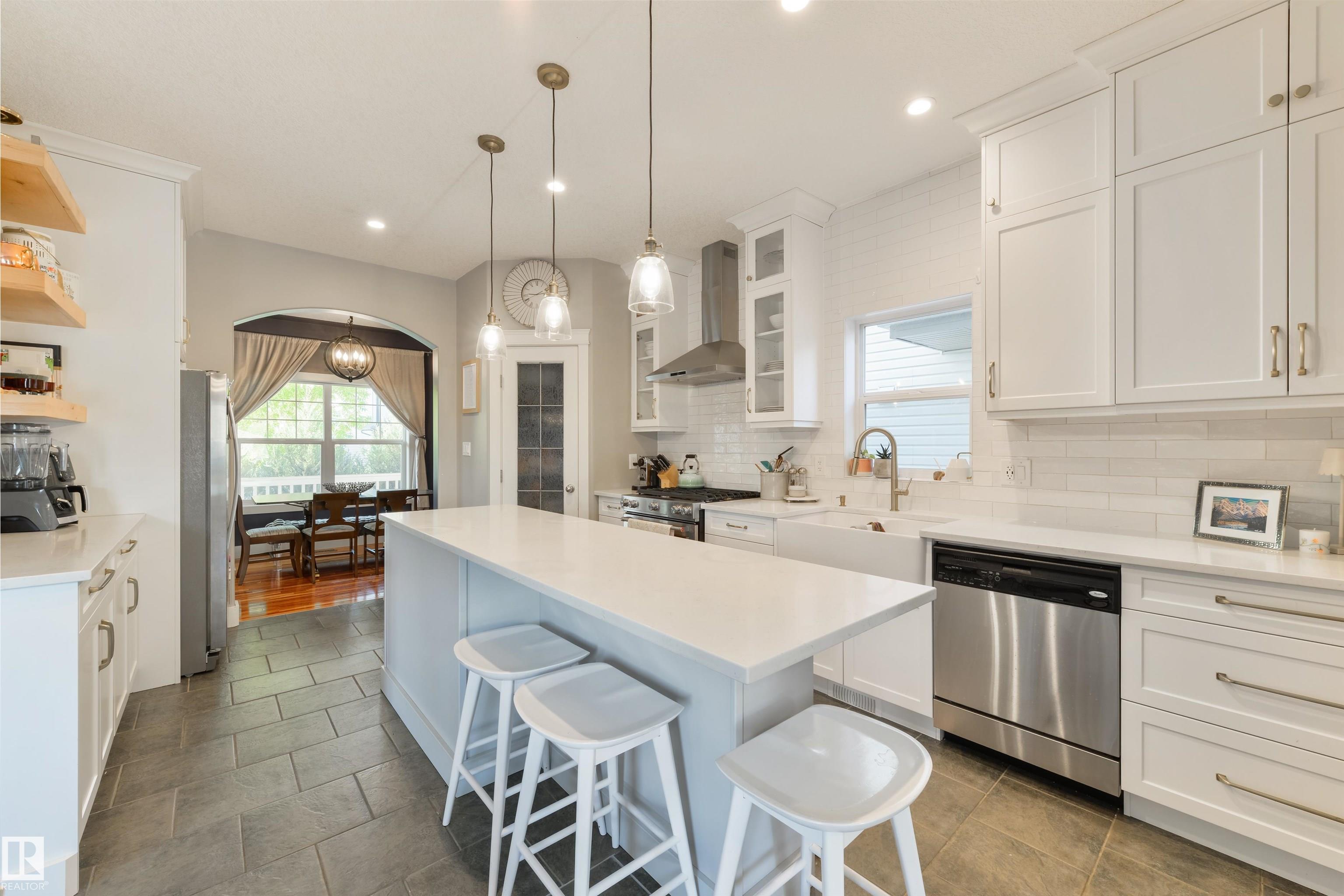 5418 Thibault Wynd NW, Terwillegar Towne, Edmonton photo number 2