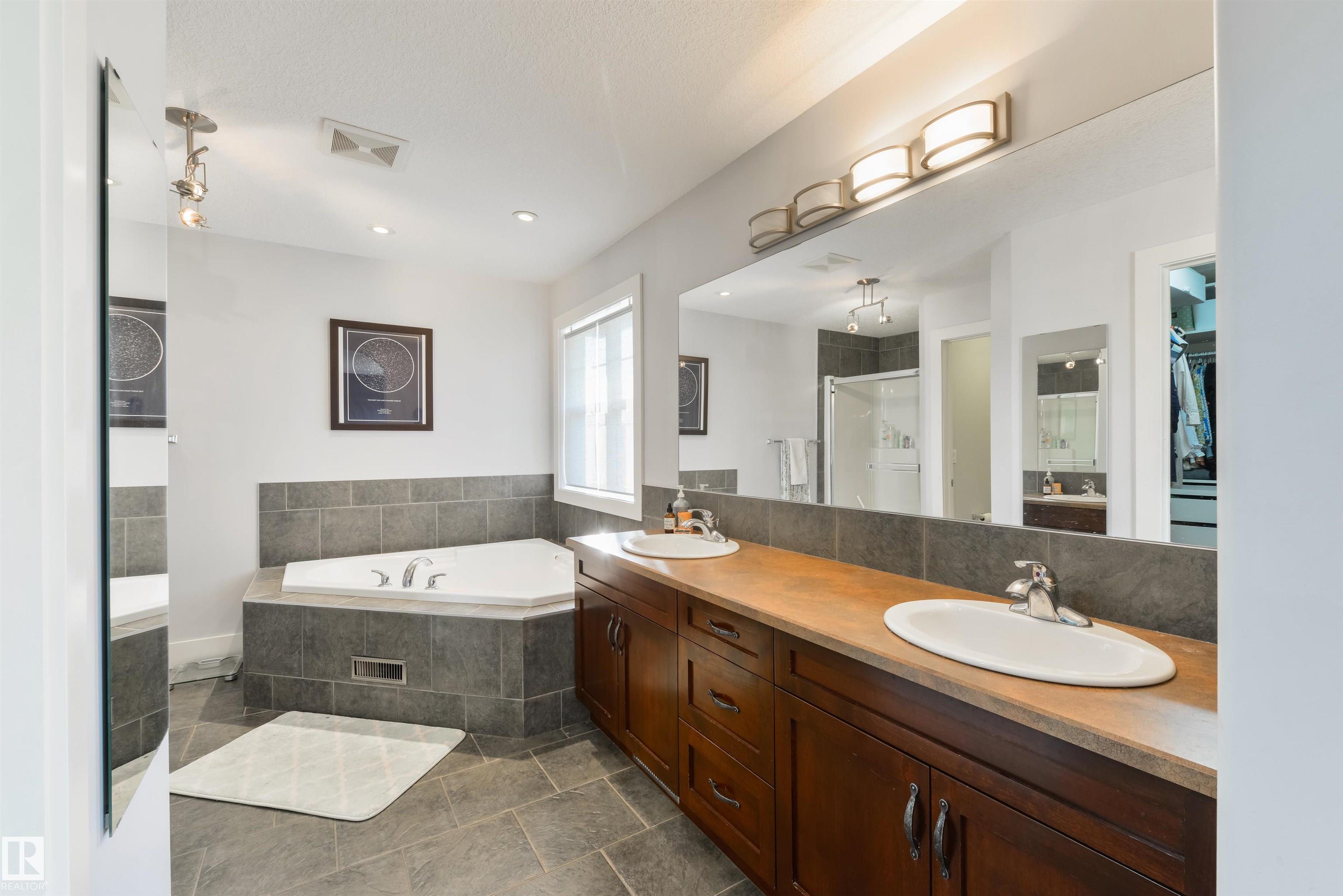 Photo 35 at 5418 Thibault Wynd NW, Terwillegar Towne, Edmonton