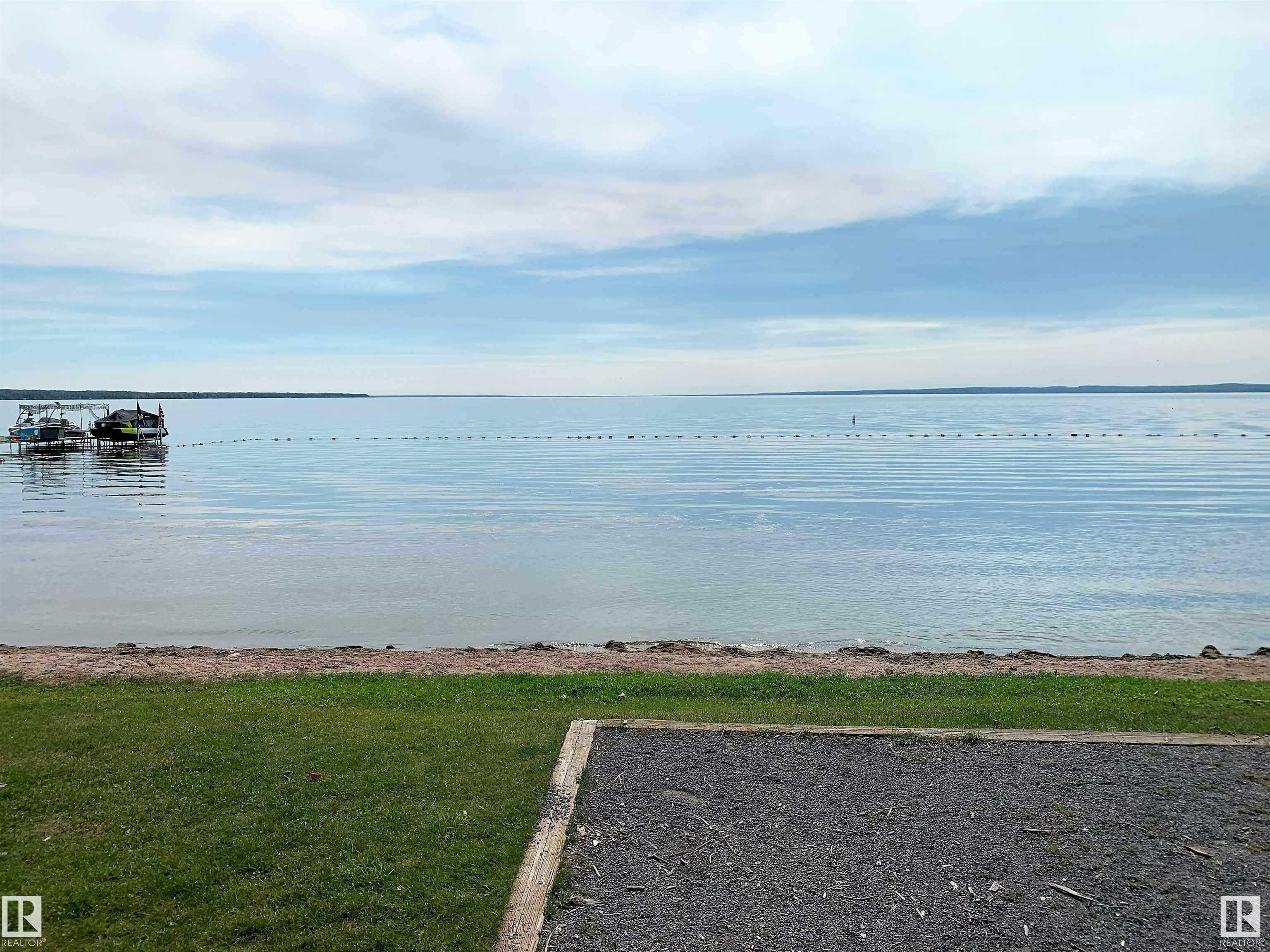 Photo 23 at 1270 47436 Rr 15, Mission Beach, Rural Leduc County