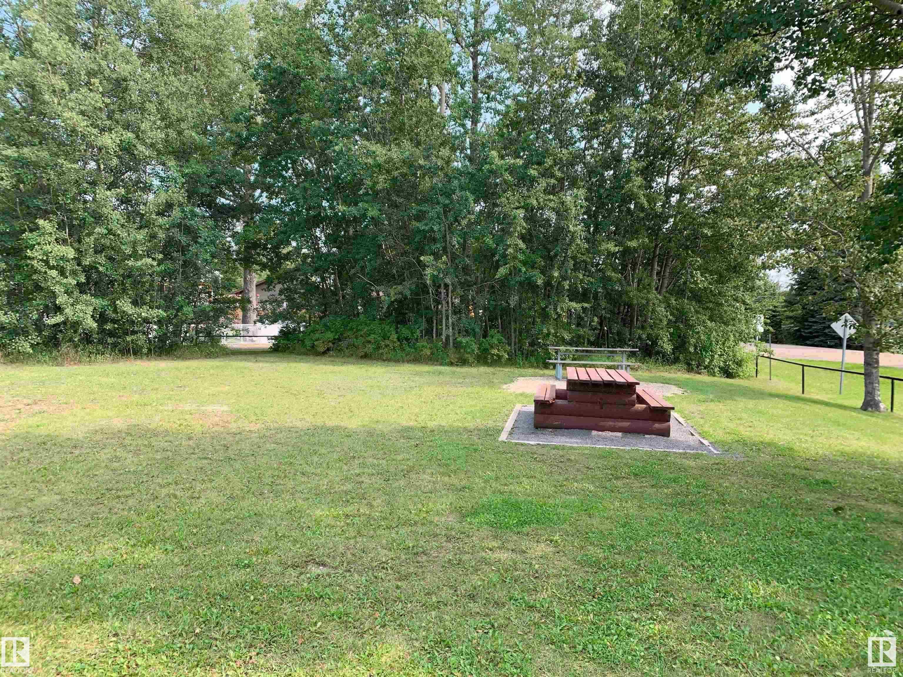 Photo 26 at 1270 47436 Rr 15, Mission Beach, Rural Leduc County