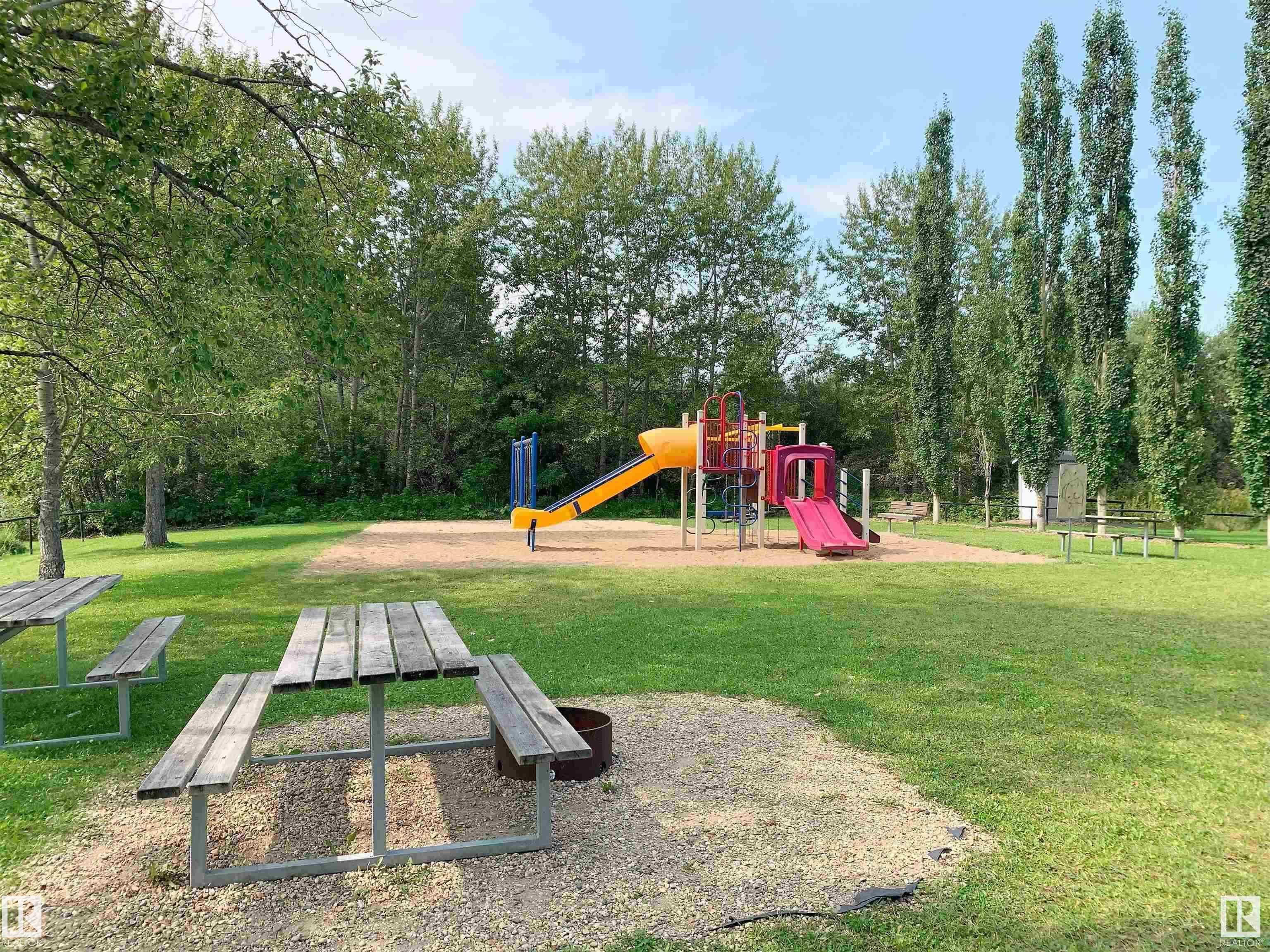 Photo 27 at 1270 47436 Rr 15, Mission Beach, Rural Leduc County