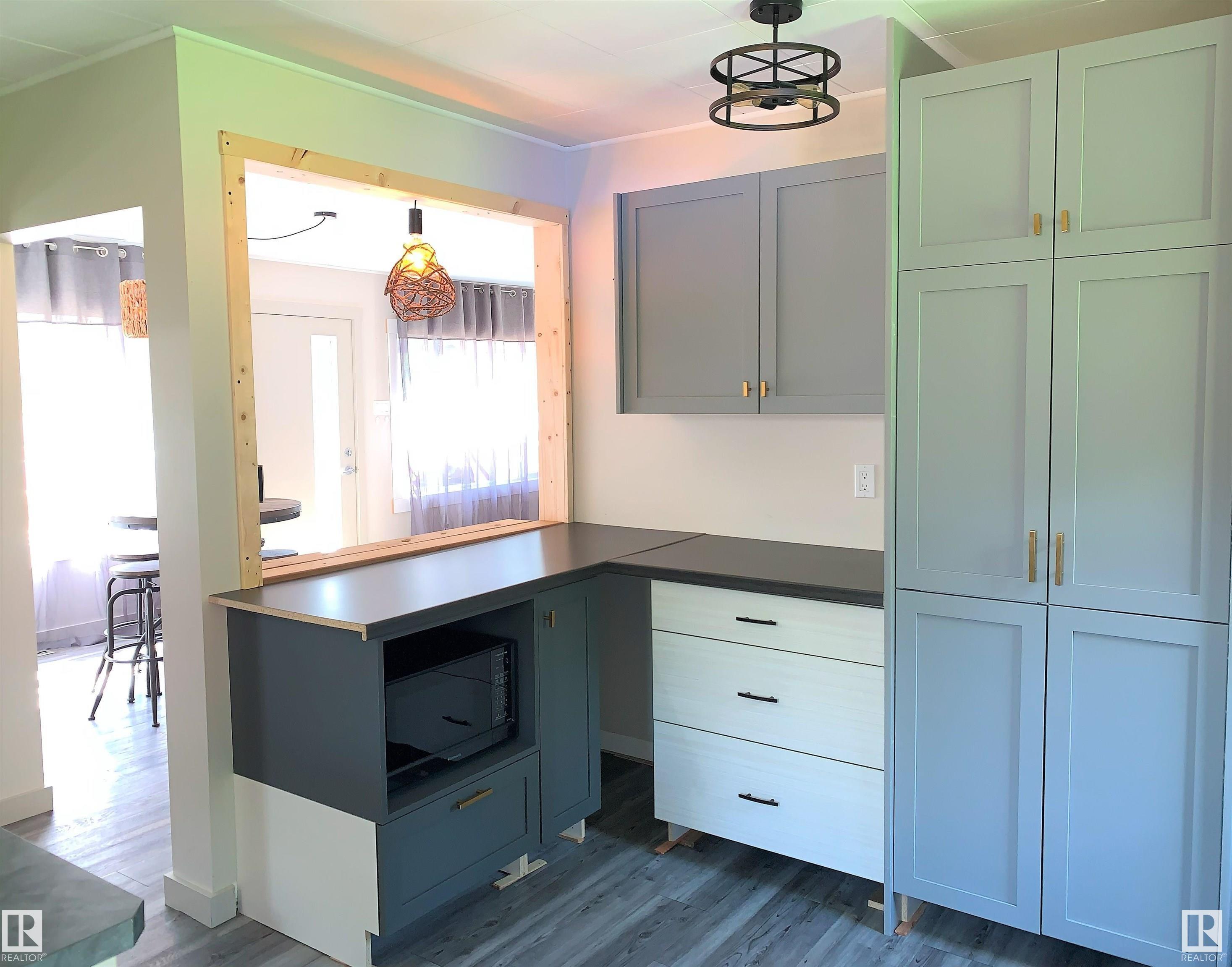 1270 47436 Rr 15, Mission Beach, Rural Leduc County