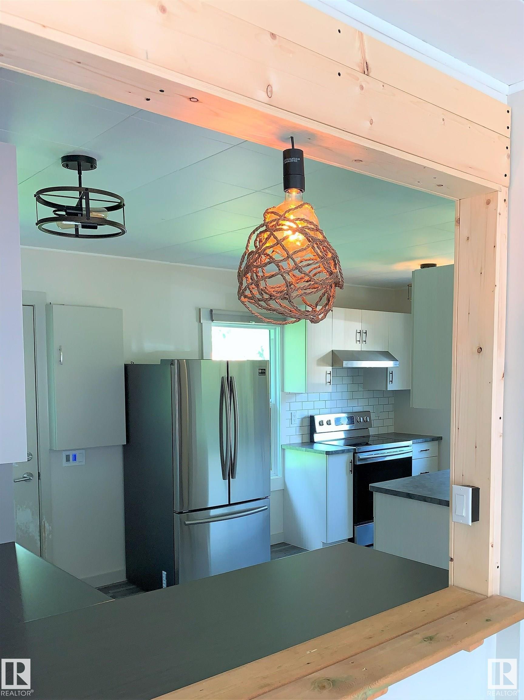 Photo 6 at 1270 47436 Rr 15, Mission Beach, Rural Leduc County