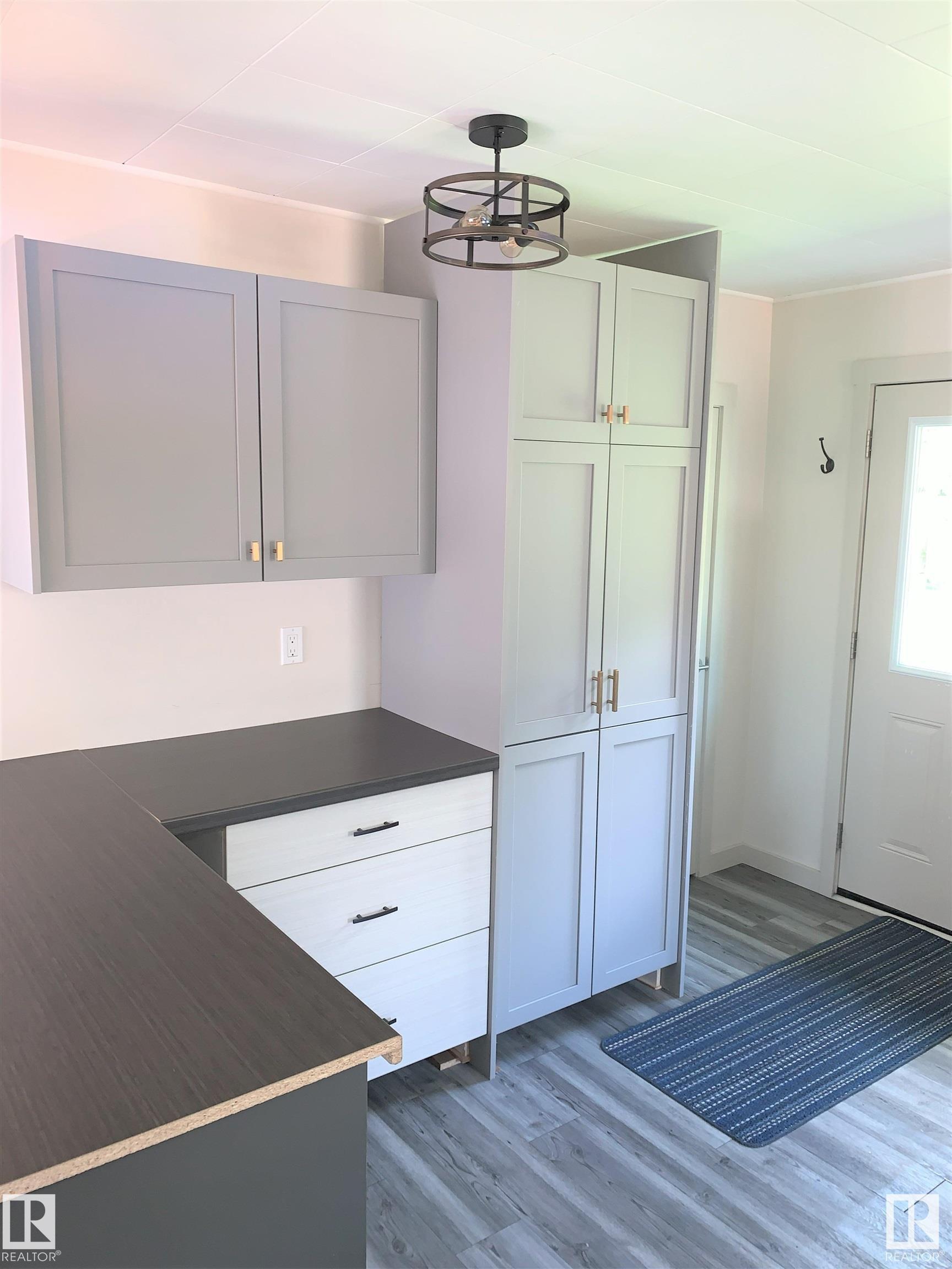 Photo 7 at 1270 47436 Rr 15, Mission Beach, Rural Leduc County