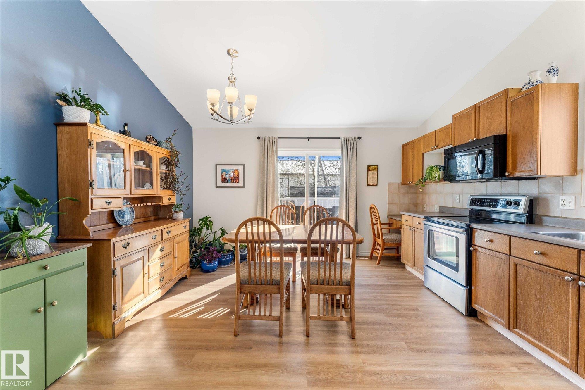 Photo 10 at 34 La Costa Fairway Close, The Fairways, Stony Plain