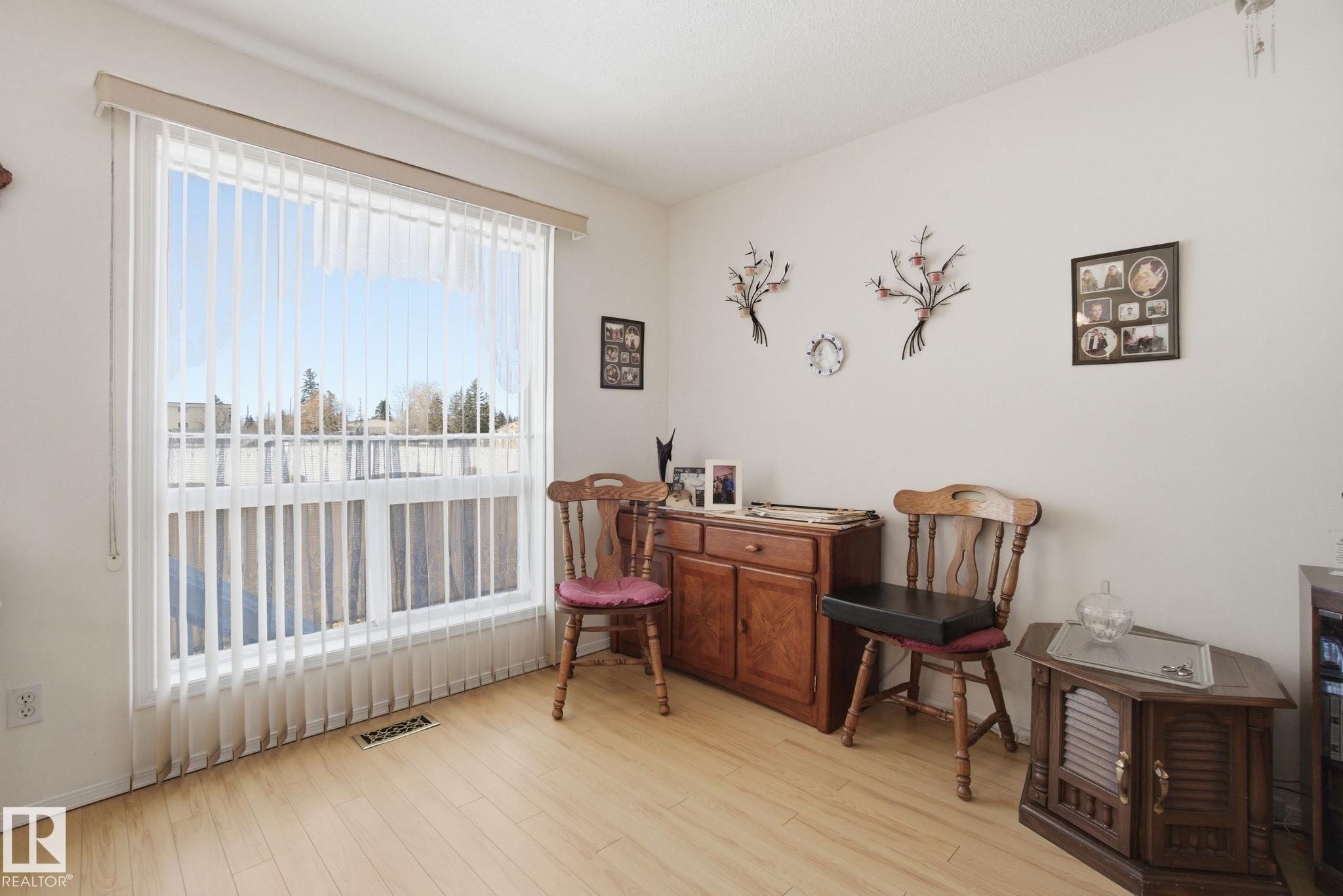 Photo 12 at 56 - 13320 124st NW, Kensington, Edmonton